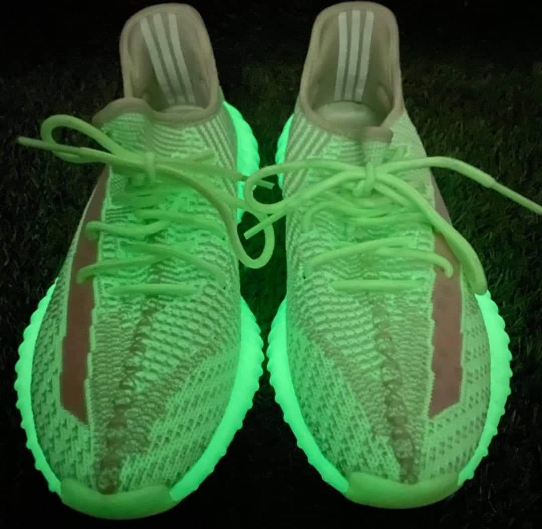 ADIDAS YEEZY BOOST 350 V2 "GLOW IN THE DARK"
