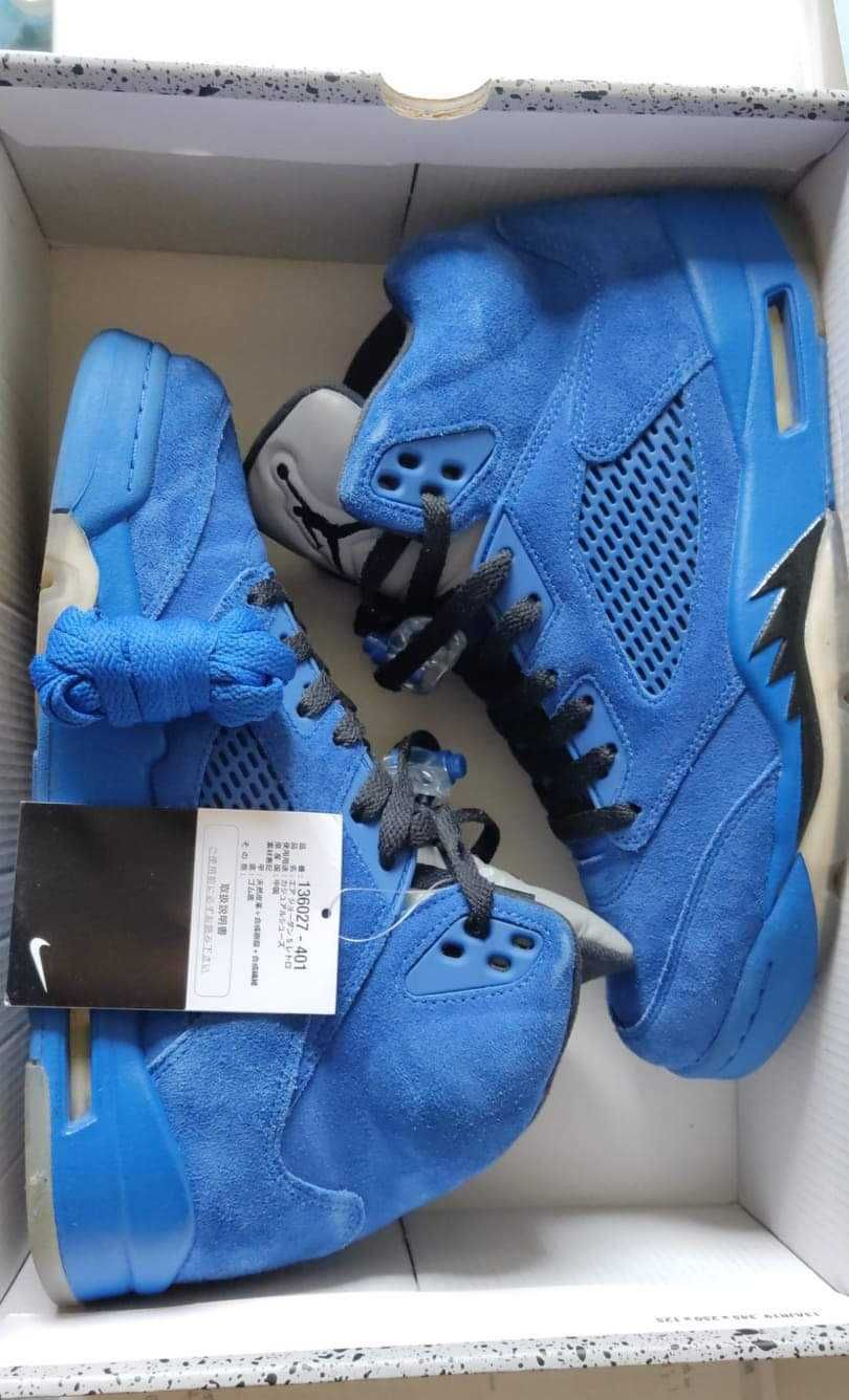 Nike Air Jordan 5 Retro "Blue Suede"