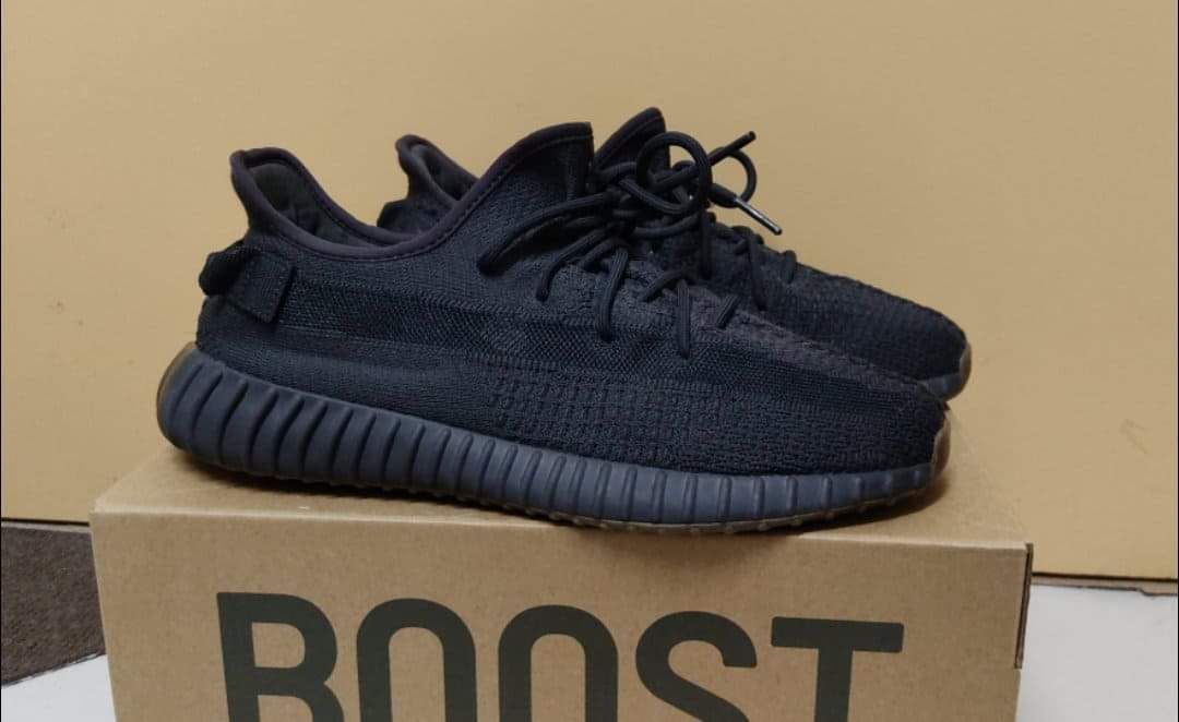 adidas YEEZY Boost 350 V2 "Cinder"