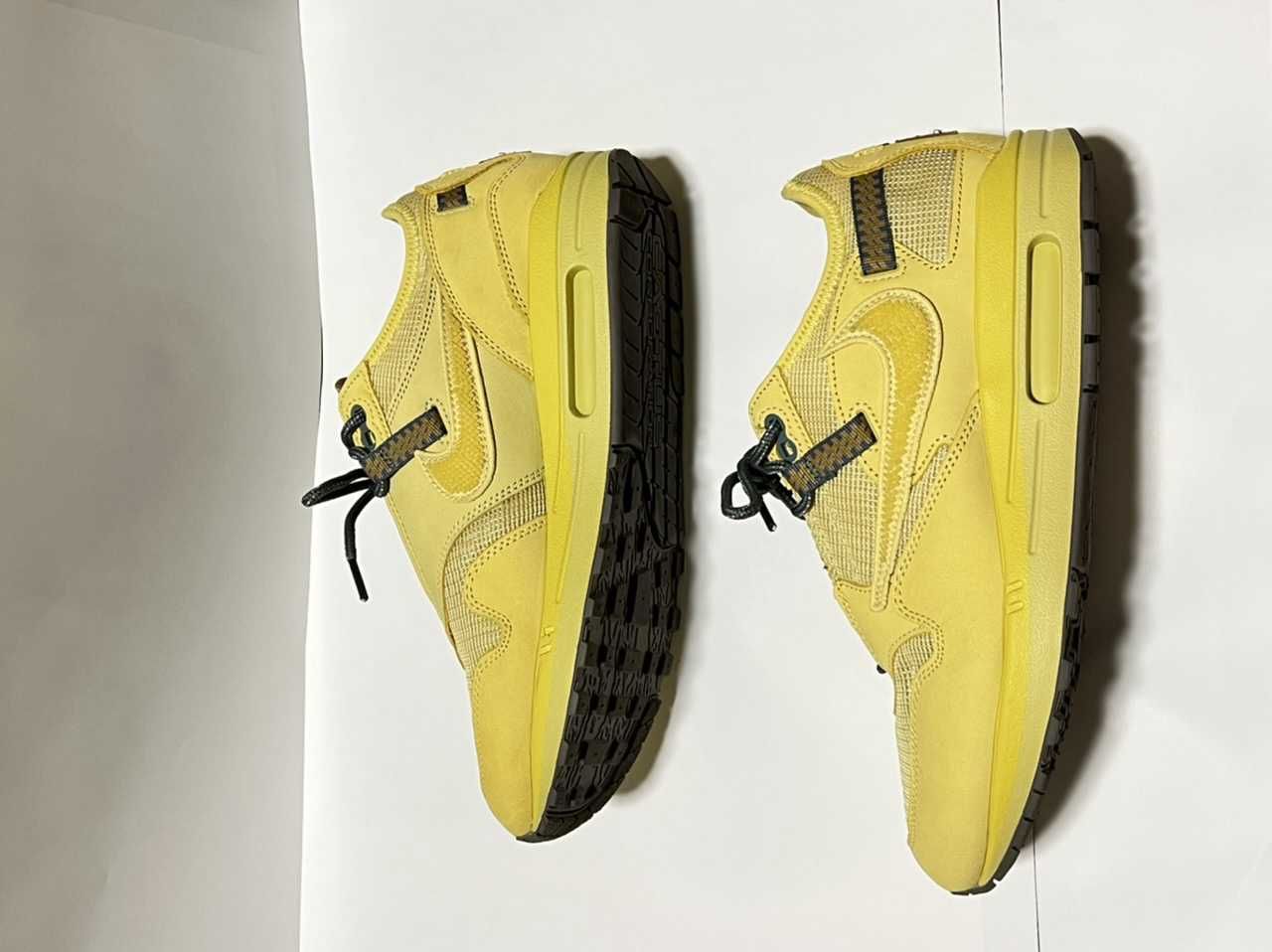 Travis Scott × Nike Air Max 1 "CACT.US Gold"