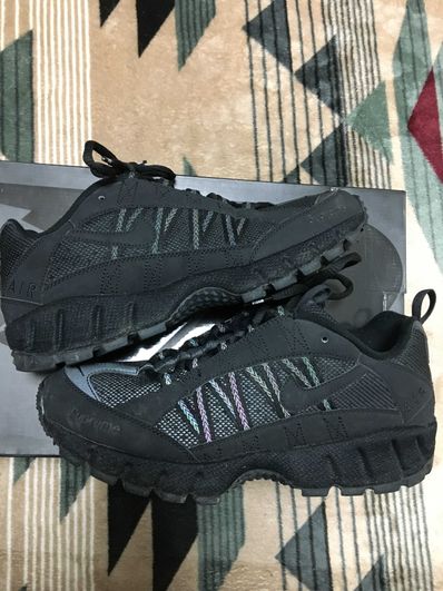 Supreme × Nike Air Humara "Black"