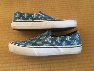 Supreme × Vans Slip-On Hole Punch Denim "Blue"