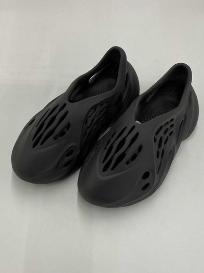 adidas YEEZY Foam Runner "Onyx"