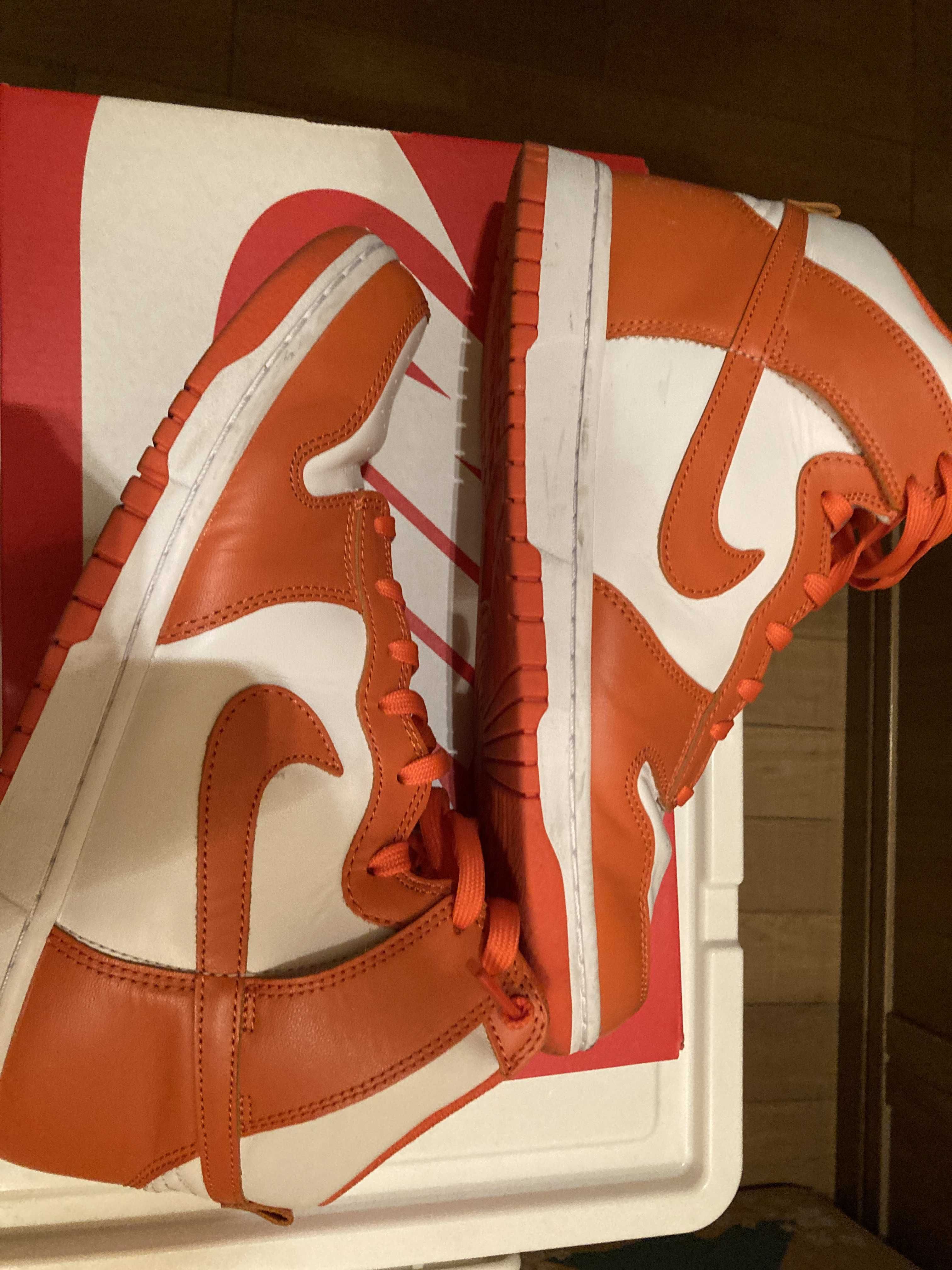 Nike Dunk High "Orange Blaze"