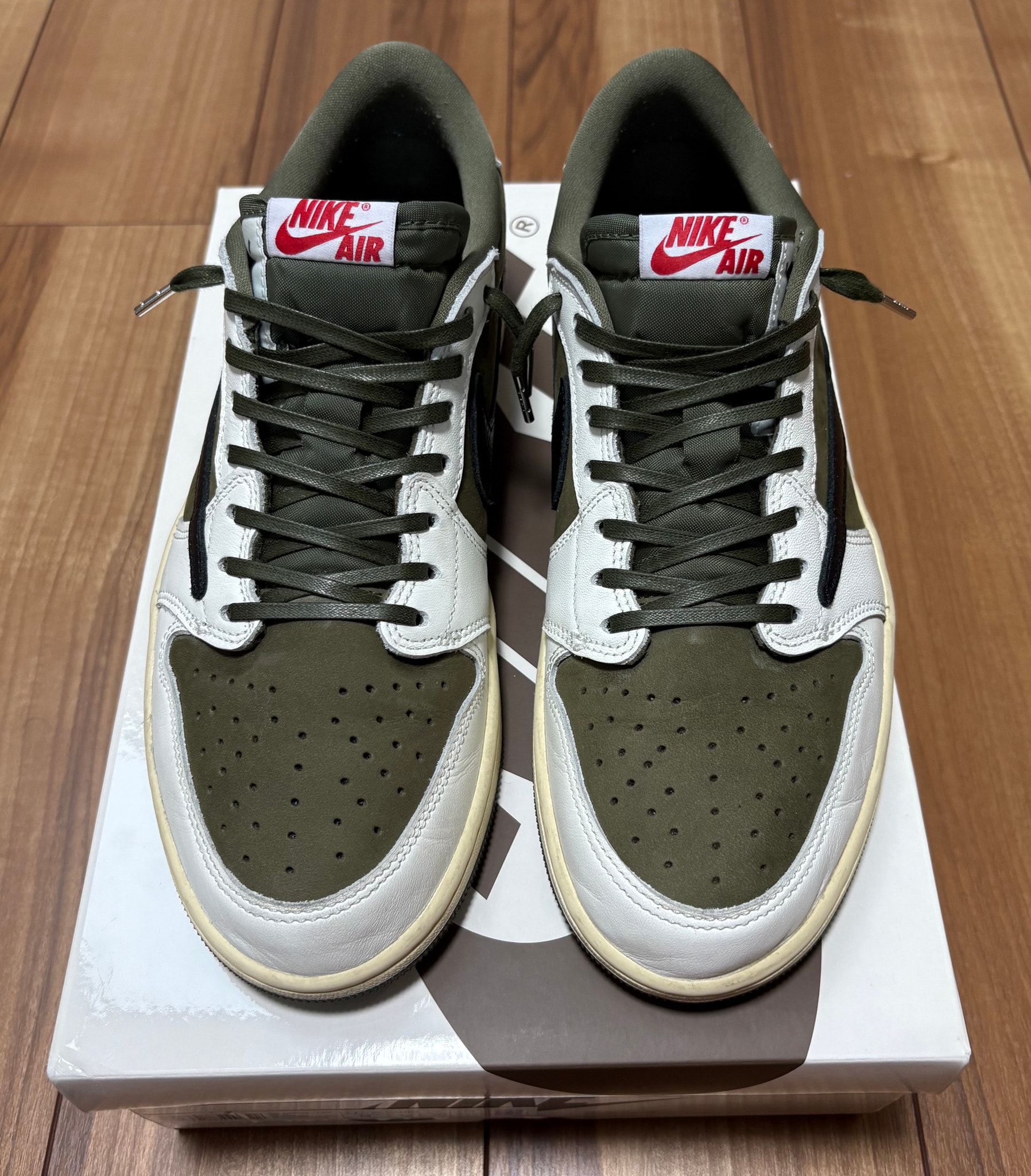 Travis Scott × Nike Air Jordan 1 Low OG SP "Reverse Olive"