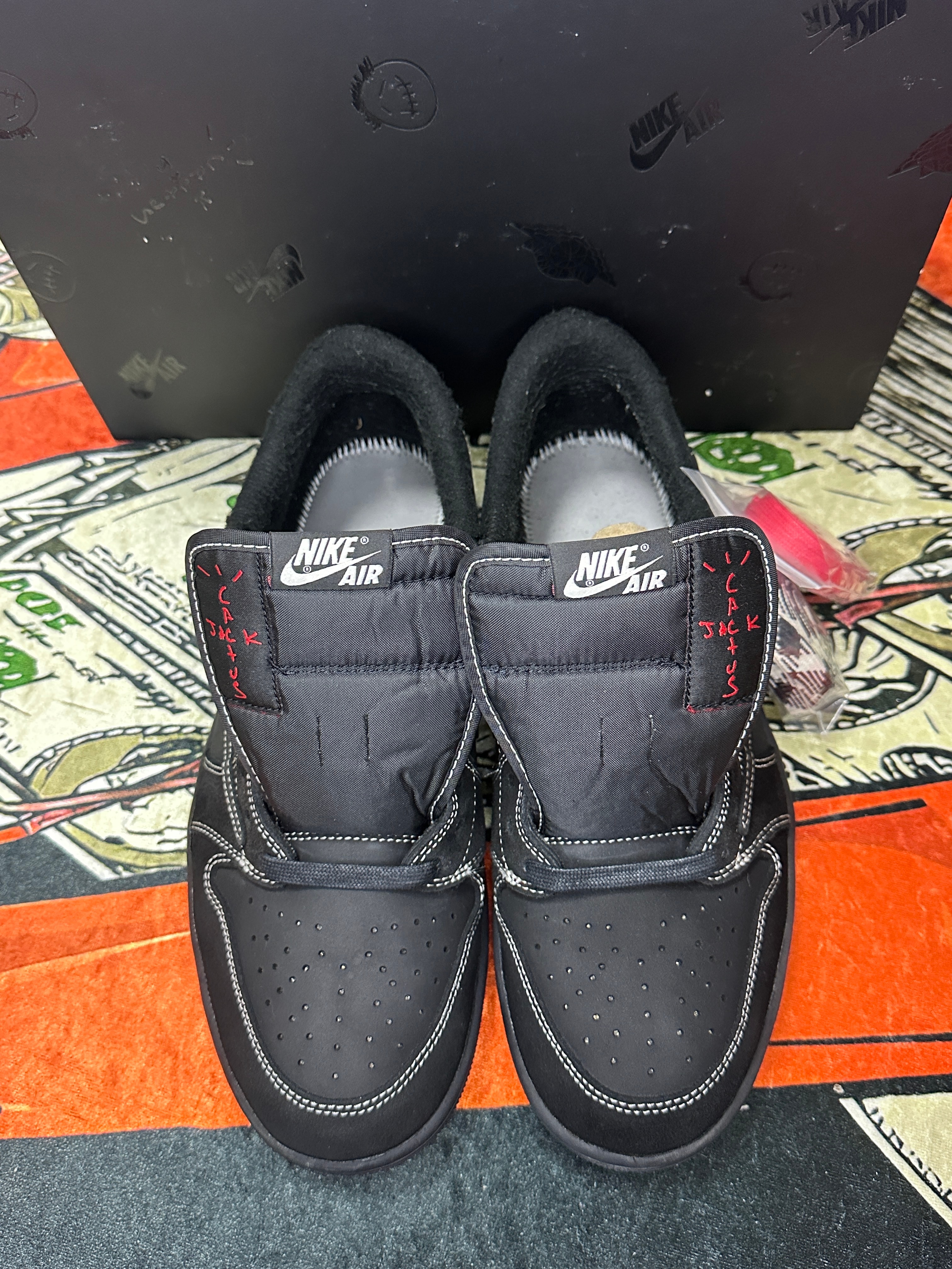 Travis Scott × Nike Air Jordan 1 Low OG SP "Black Phantom"