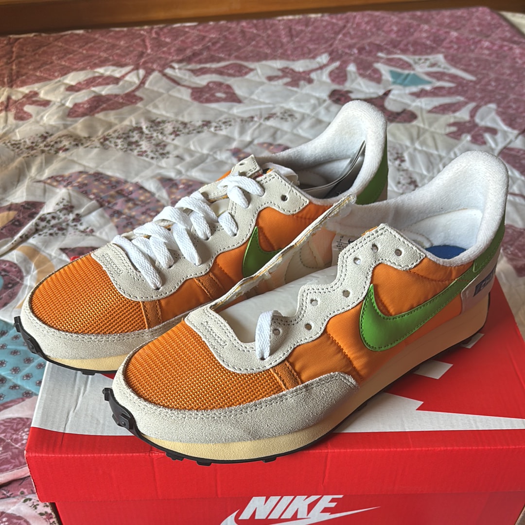NIKE CHALLENGER OG "KUMQUA"