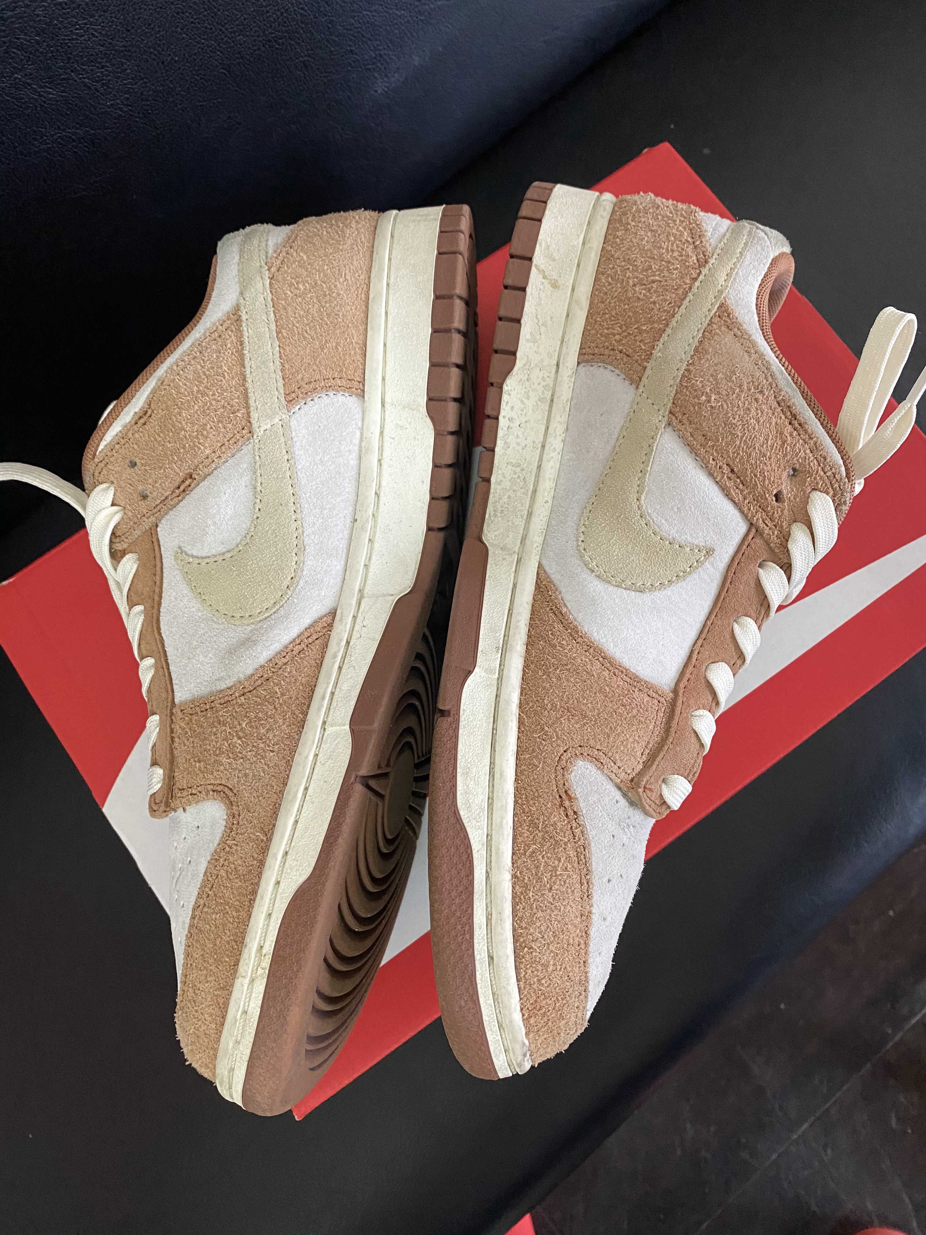 Nike Dunk Low PRM "Medium Curry"