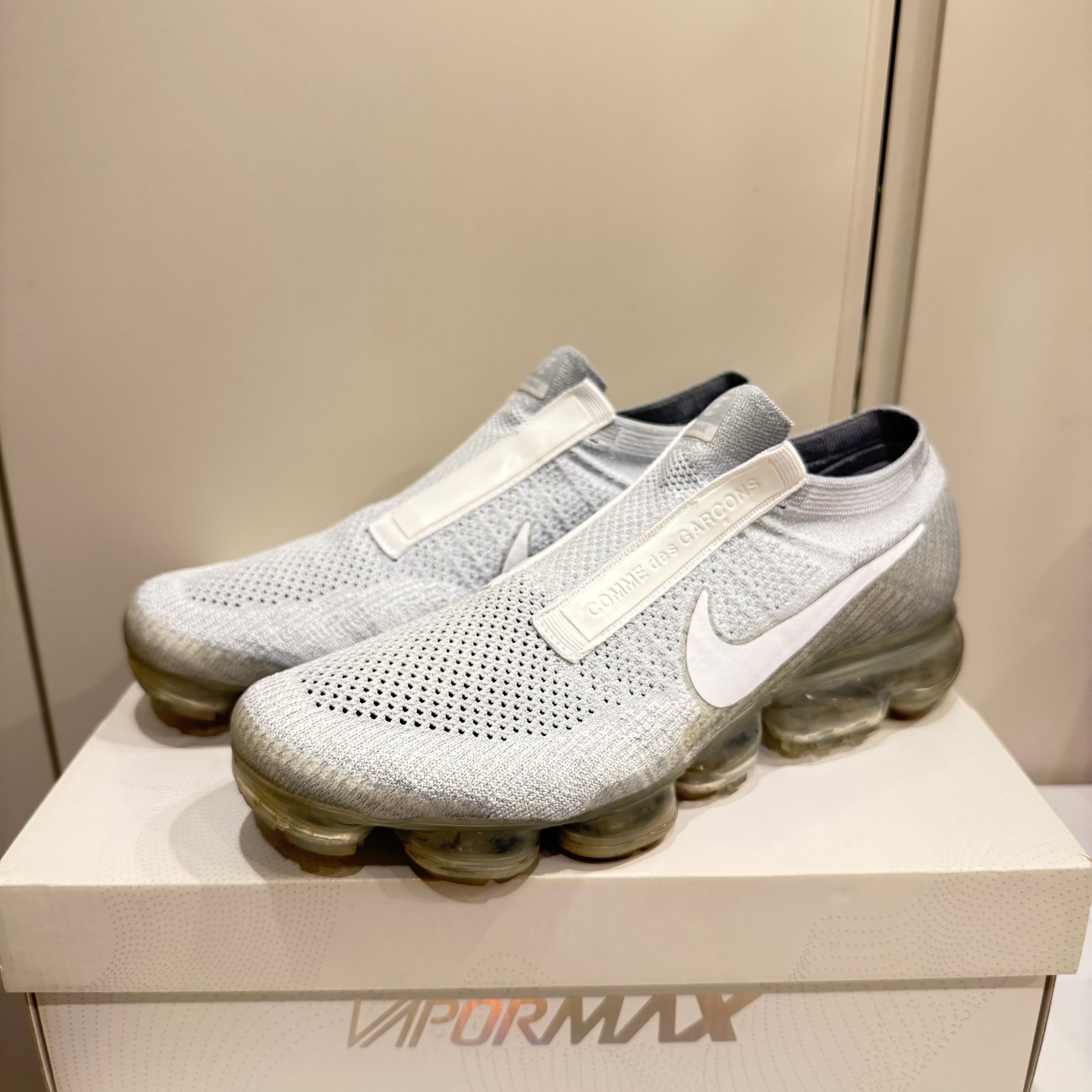 コムデギャルソン × ナイキ ウィメンズ エアヴェイパーマックス "ホワイト"