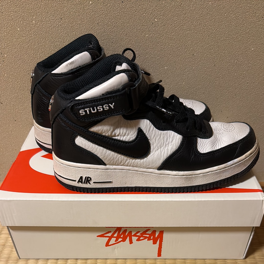 Stussy × Nike Air Force 1 Mid "Black and Light Bone"