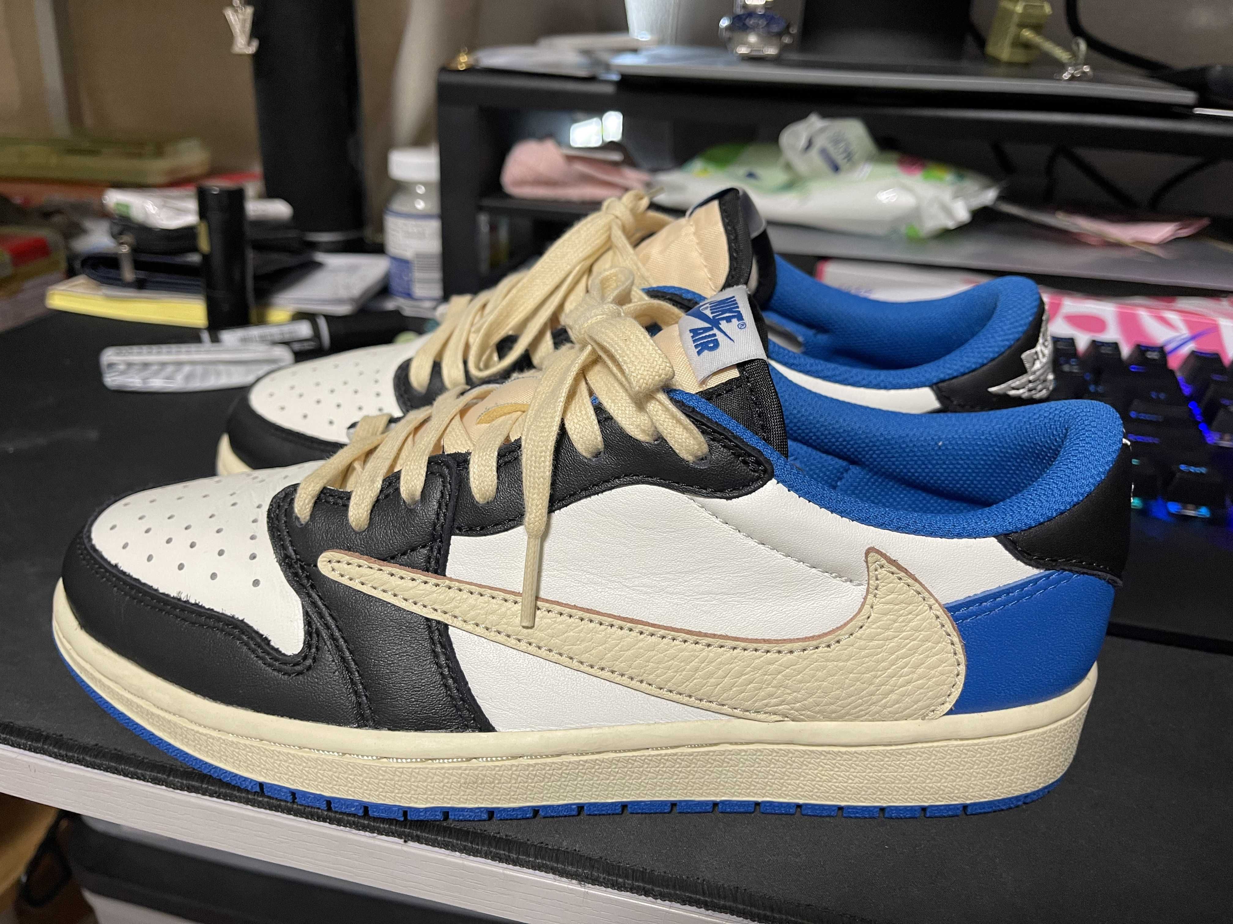 Travis Scott × fragment design × Nike Air Jordan 1 Low OG SP "Military Blue"