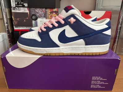 Nike SB Dunk Low "Los Angeles Dodgers/Deep Royal Blue"
