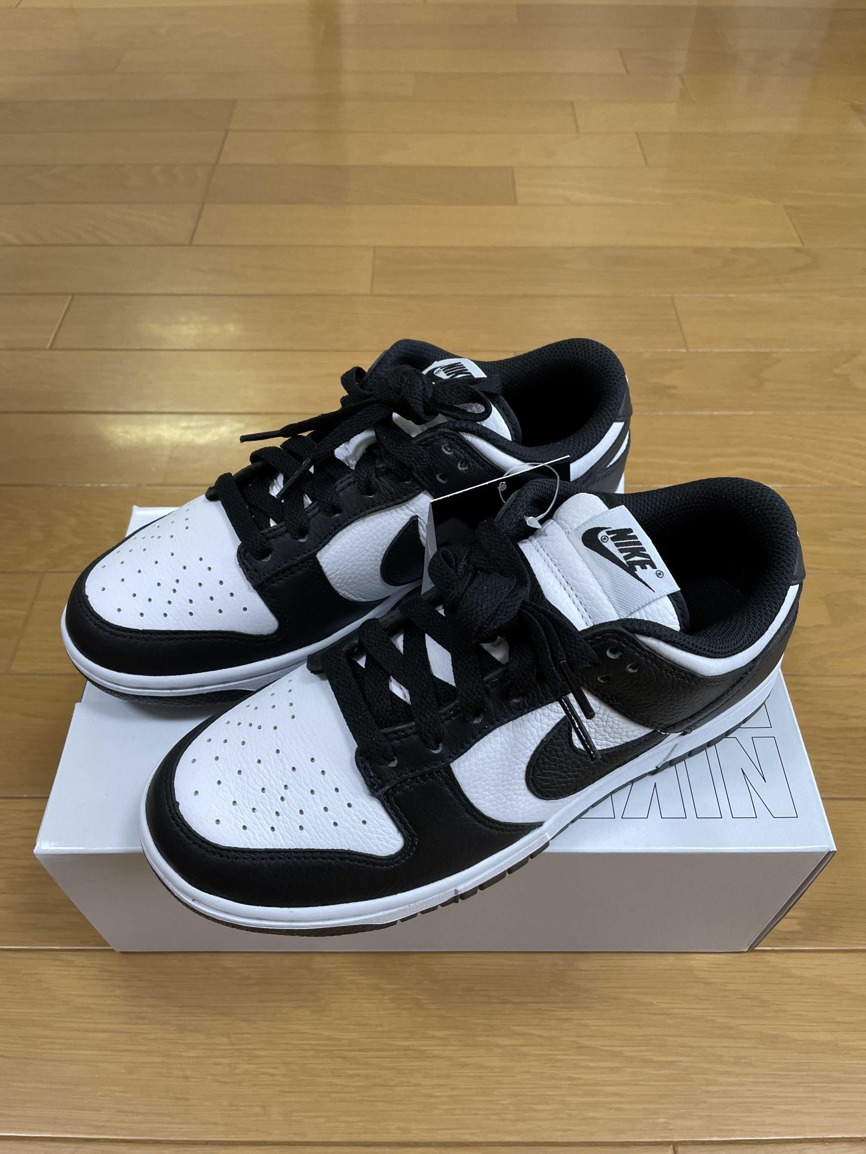 Nike Women's Dunk Low "White/Black"