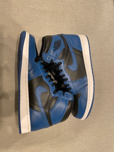 Nike Air Jordan 1 Retro High OG "Dark Marina Blue"