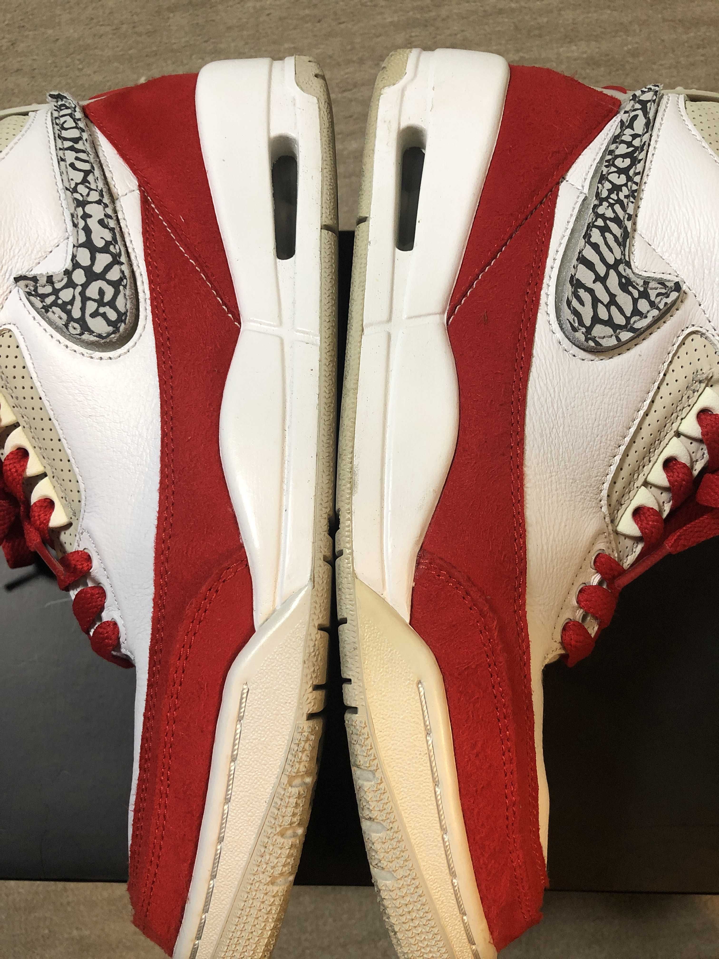 Nike Air Jordan 3 Retro "Tinker White/University Red"