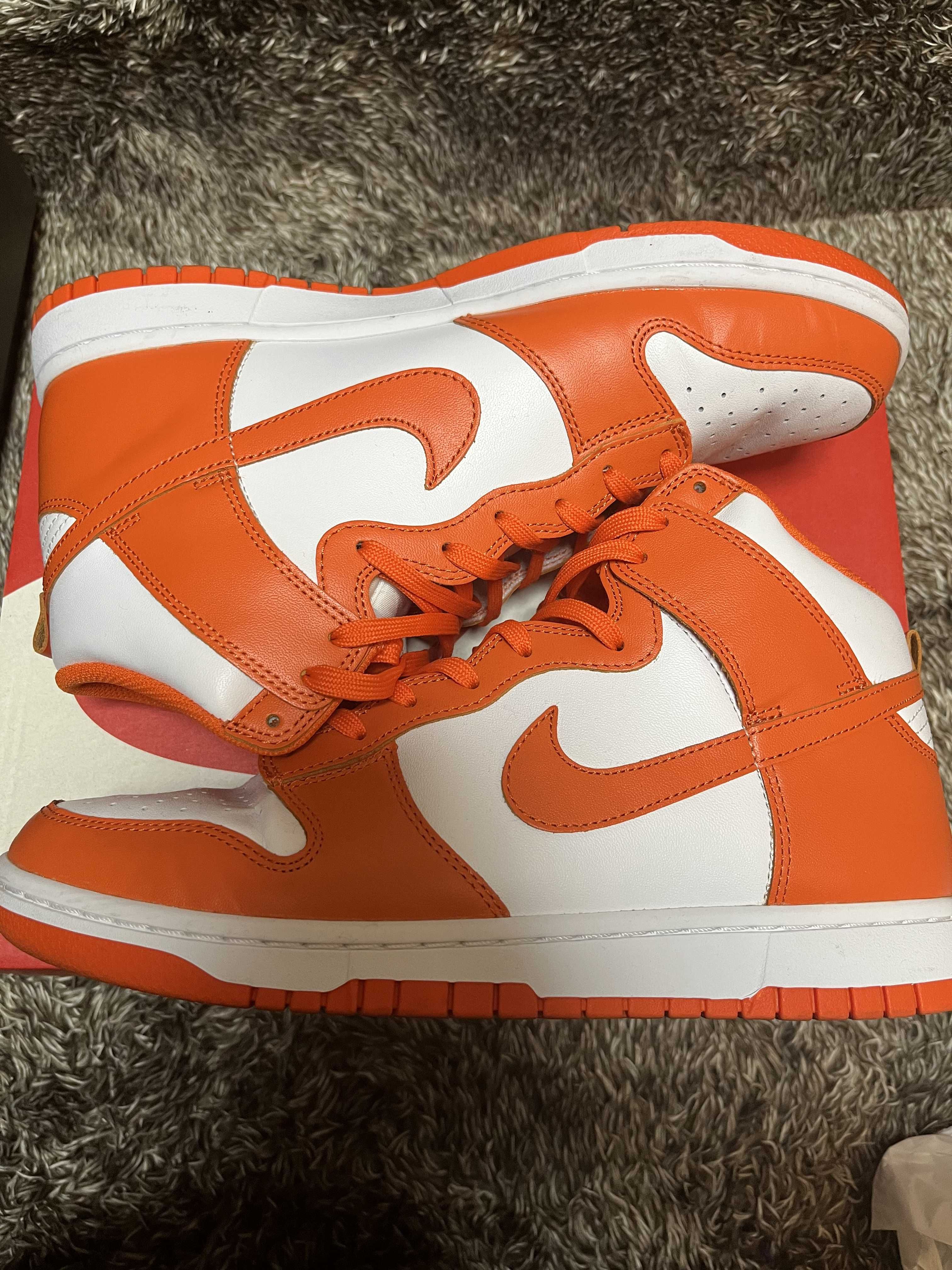 Nike Dunk High "Orange Blaze"