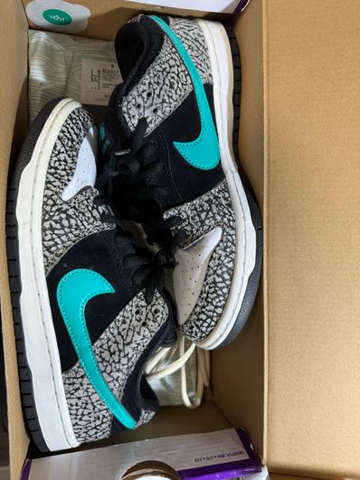Nike SB Dunk Low "Elephant/Safari"