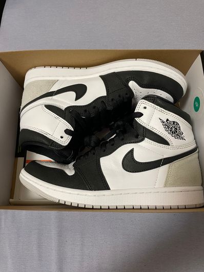 Nike Air Jordan 1 High OG "Bleached Coral"