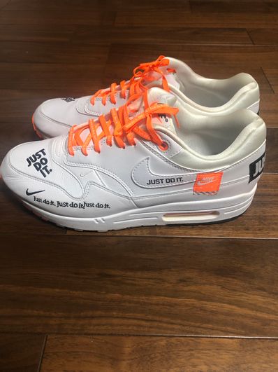 NIKE Women's AIR MAX 1 "WHITE JUST DO IT COLLECTION"