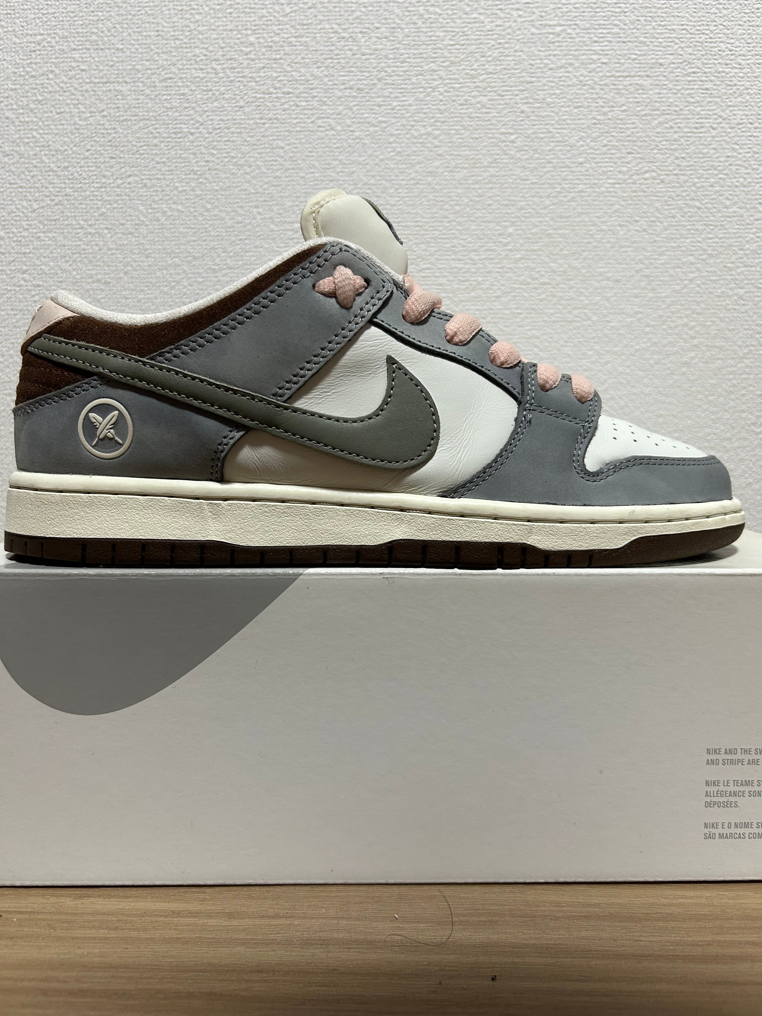 堀米 雄斗(Yuto Horigome) × Nike SB Dunk Low Pro QS "Wolf Grey"