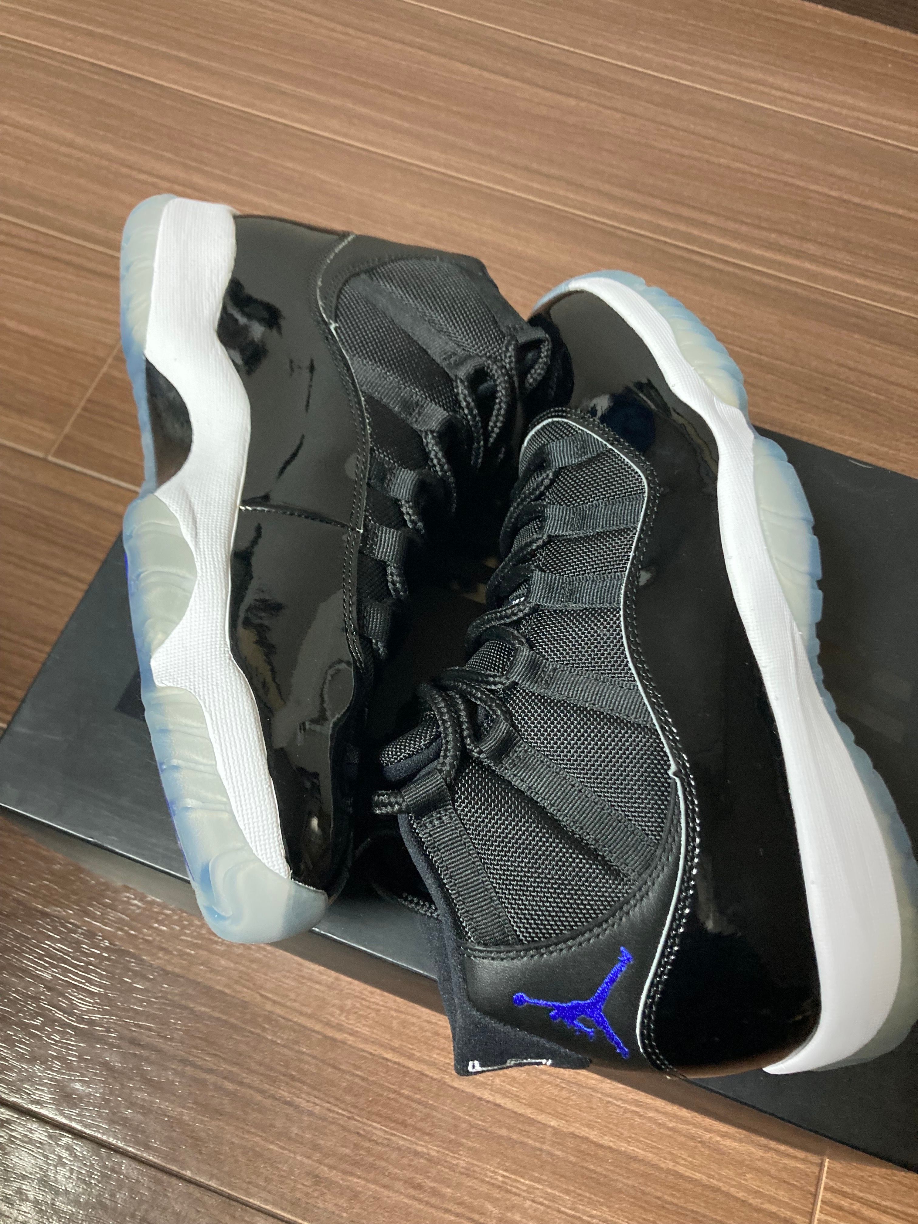 Nike Air Jordan 11 Retro "Space Jam" (2016)