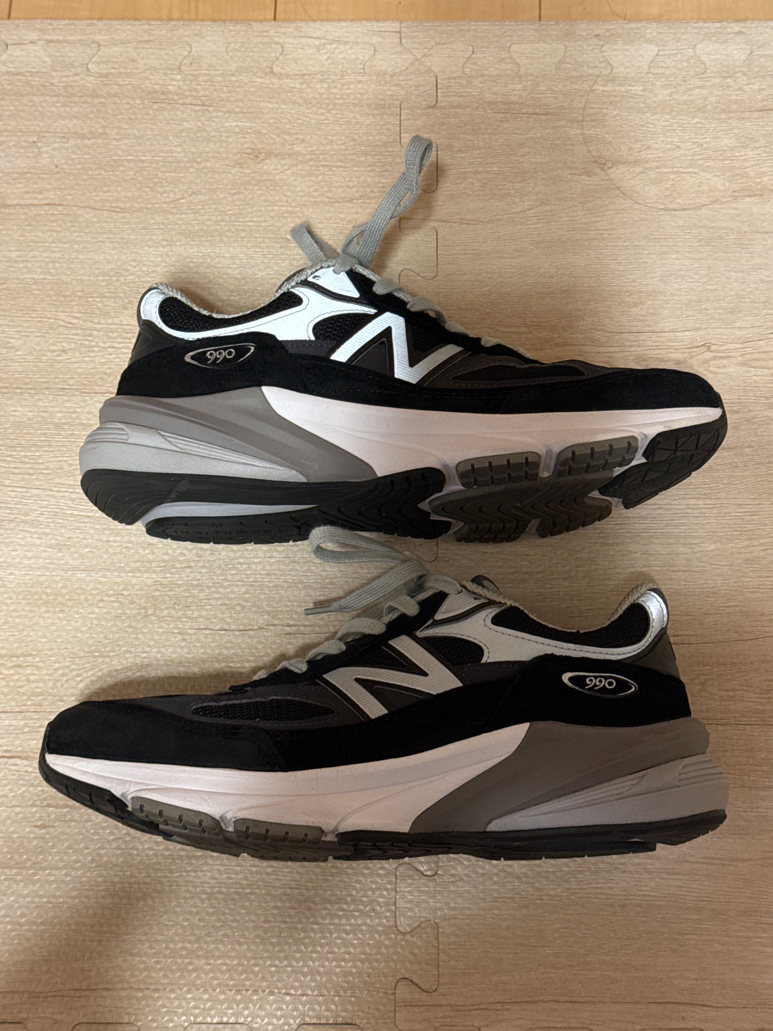 New Balance 990V6 "Black" (Heel NB Logo)
