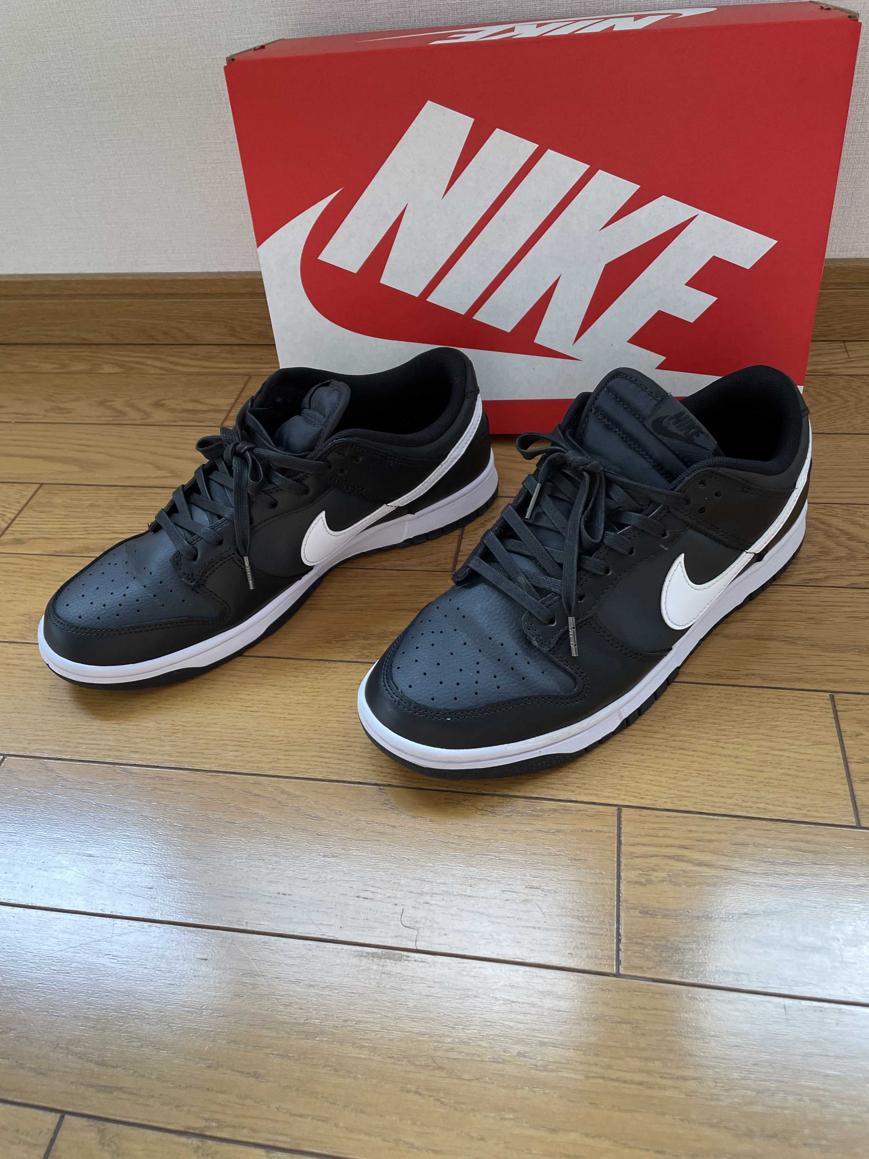 Nike Dunk Low "Black Panda"
