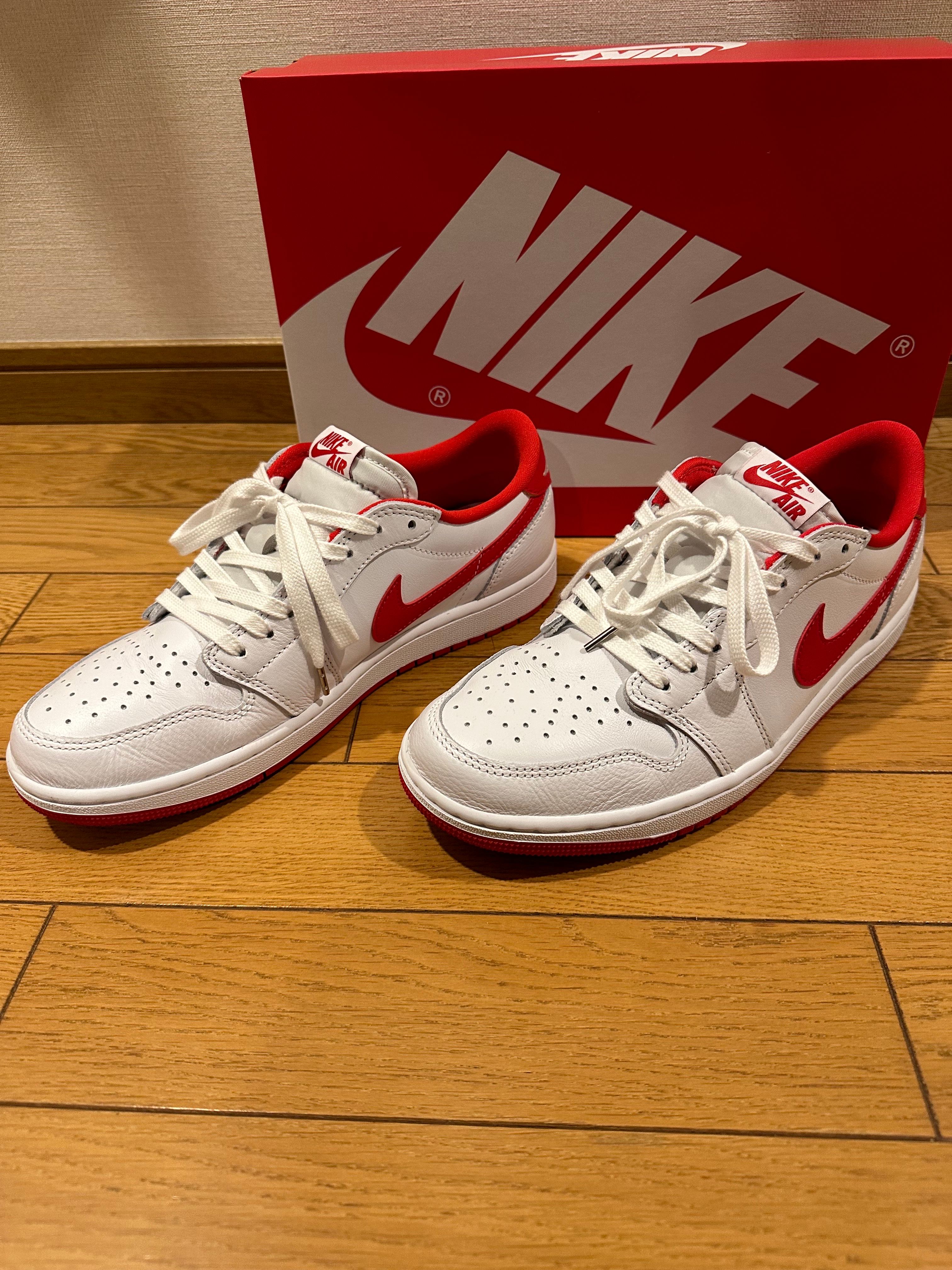 Nike Air Jordan 1 Retro Low OG "White and University Red"