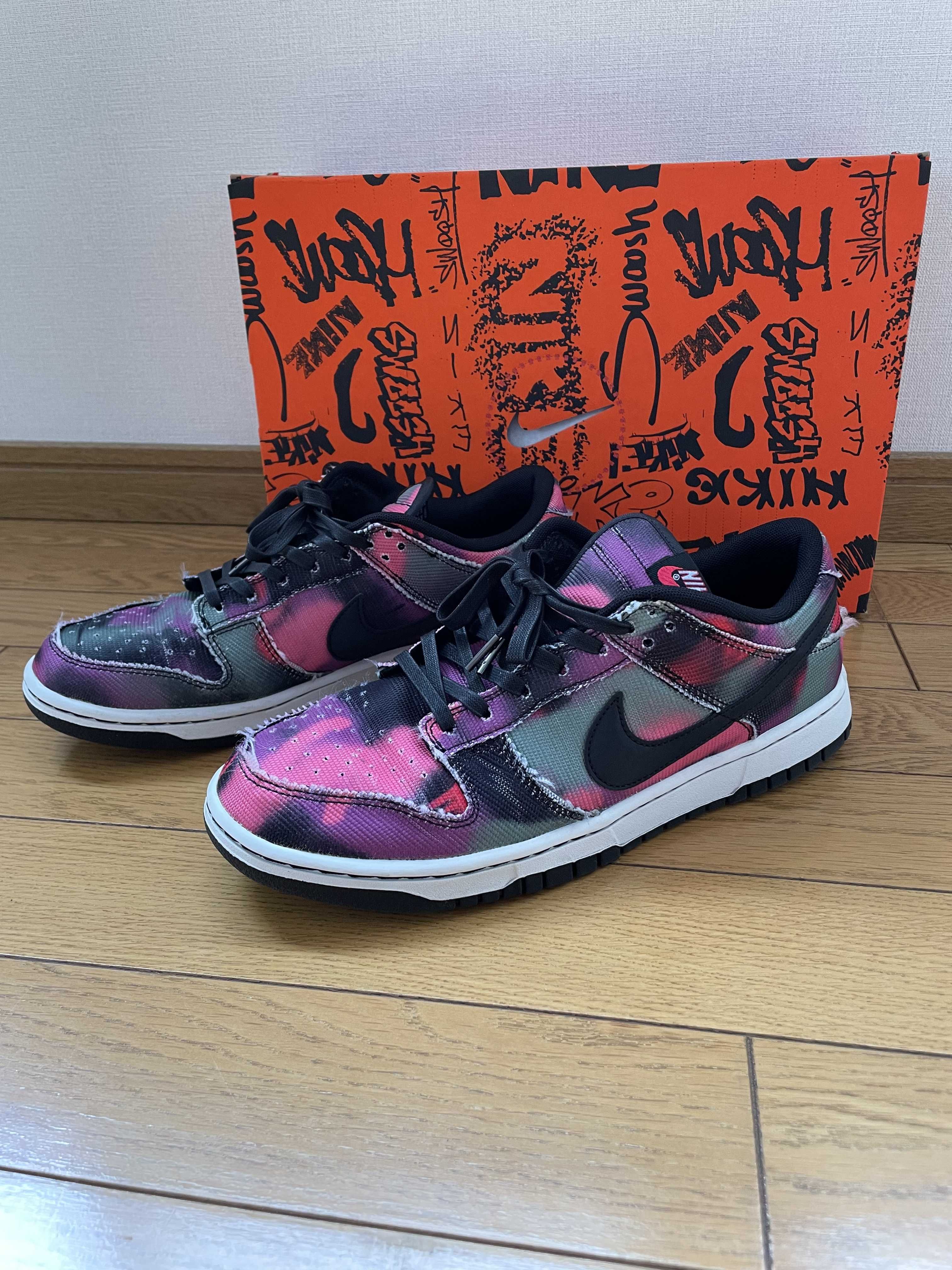 Nike Dunk Low Graffiti "Pink/Black" 