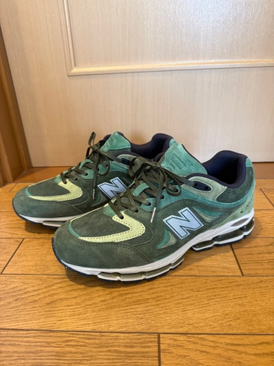 KITH × New Balance 2011 "Juniper/Bronze Green"
