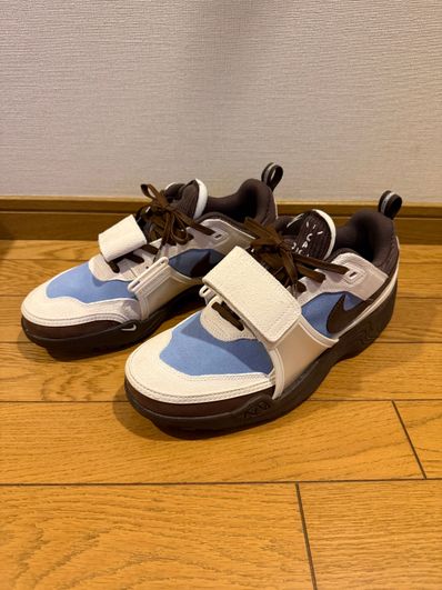 Travis Scott × Nike Zoom Field Jaxx "Pale Ivory and Leche Blue"