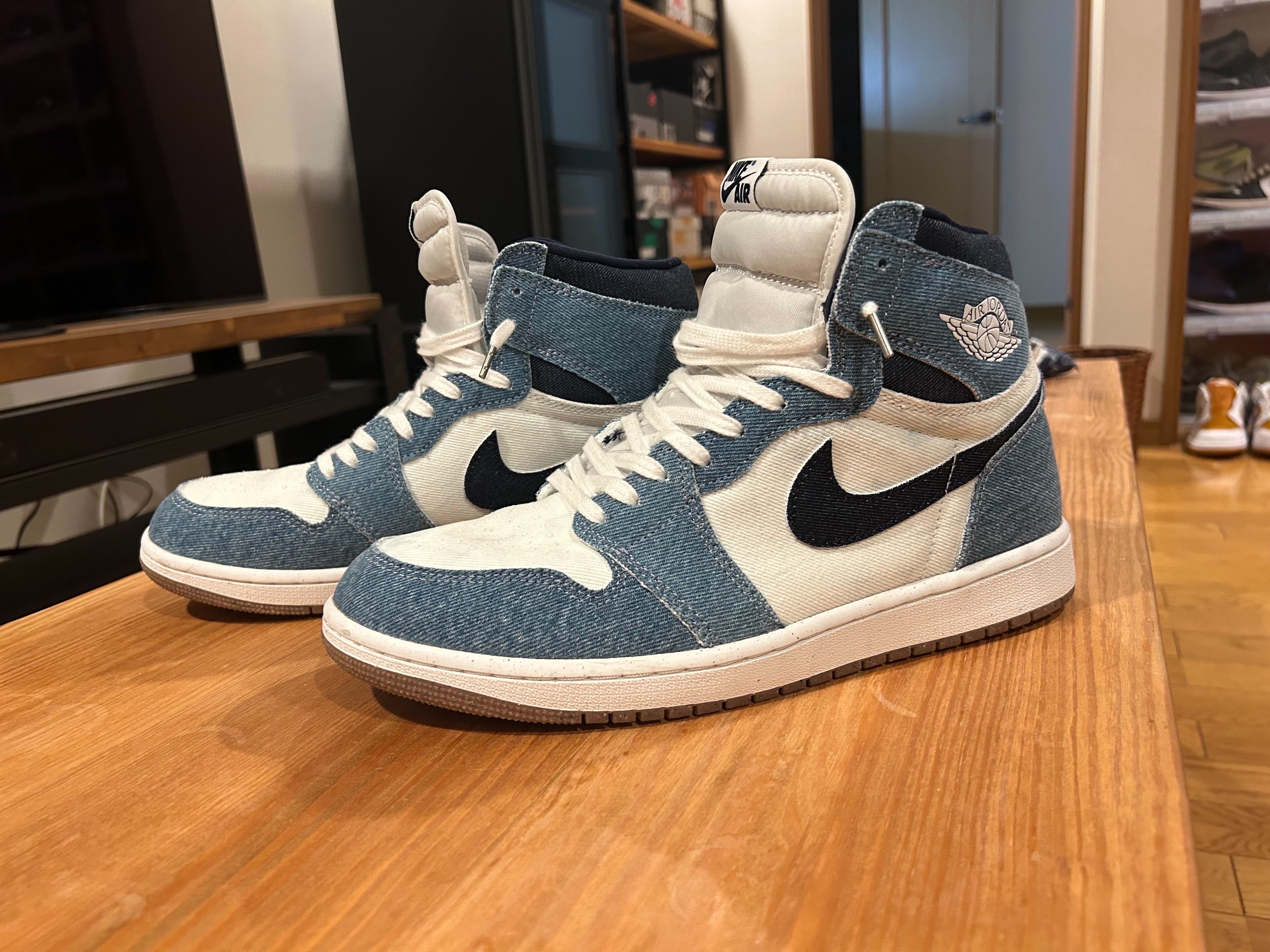 Nike Air Jordan 1 Retro High OG "Denim"