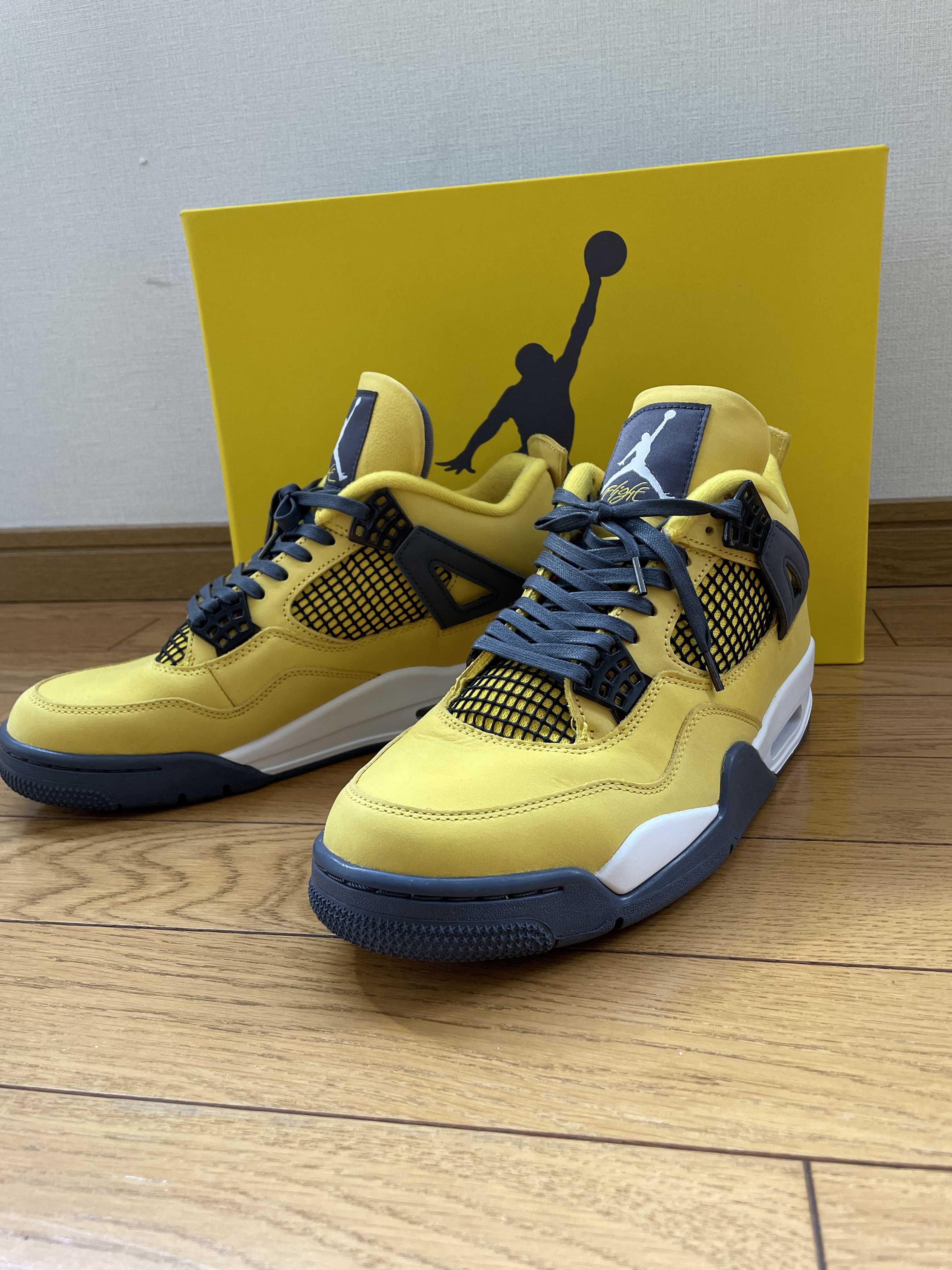 Nike Air Jordan 4 "Tour Yellow"