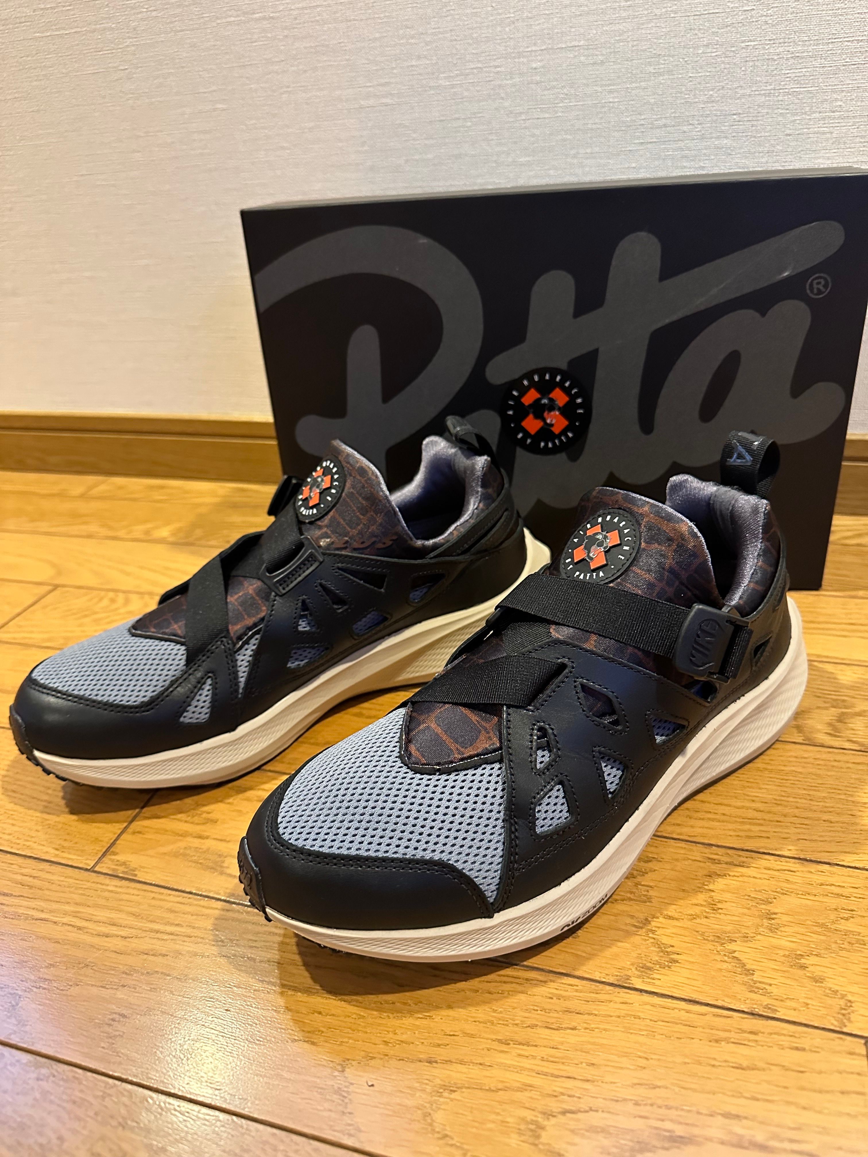 Patta × Nike Air Huarache 20Y24 "Black and Cool Grey"