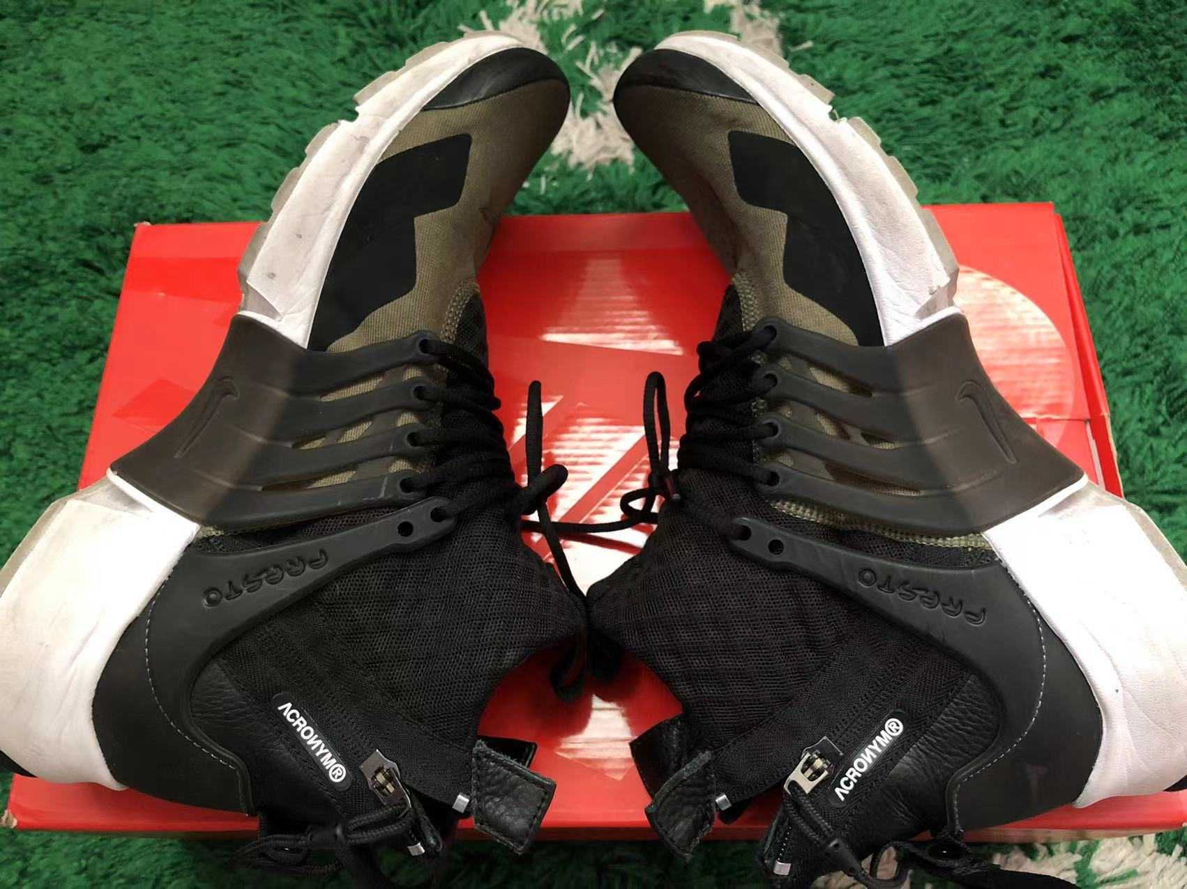 ACRONYM × Nike Air Presto Mid "Olive"