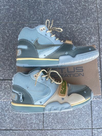 Travis Scott × Nike Air Trainer 1 SP "Grey Haze and Dusty Sage"