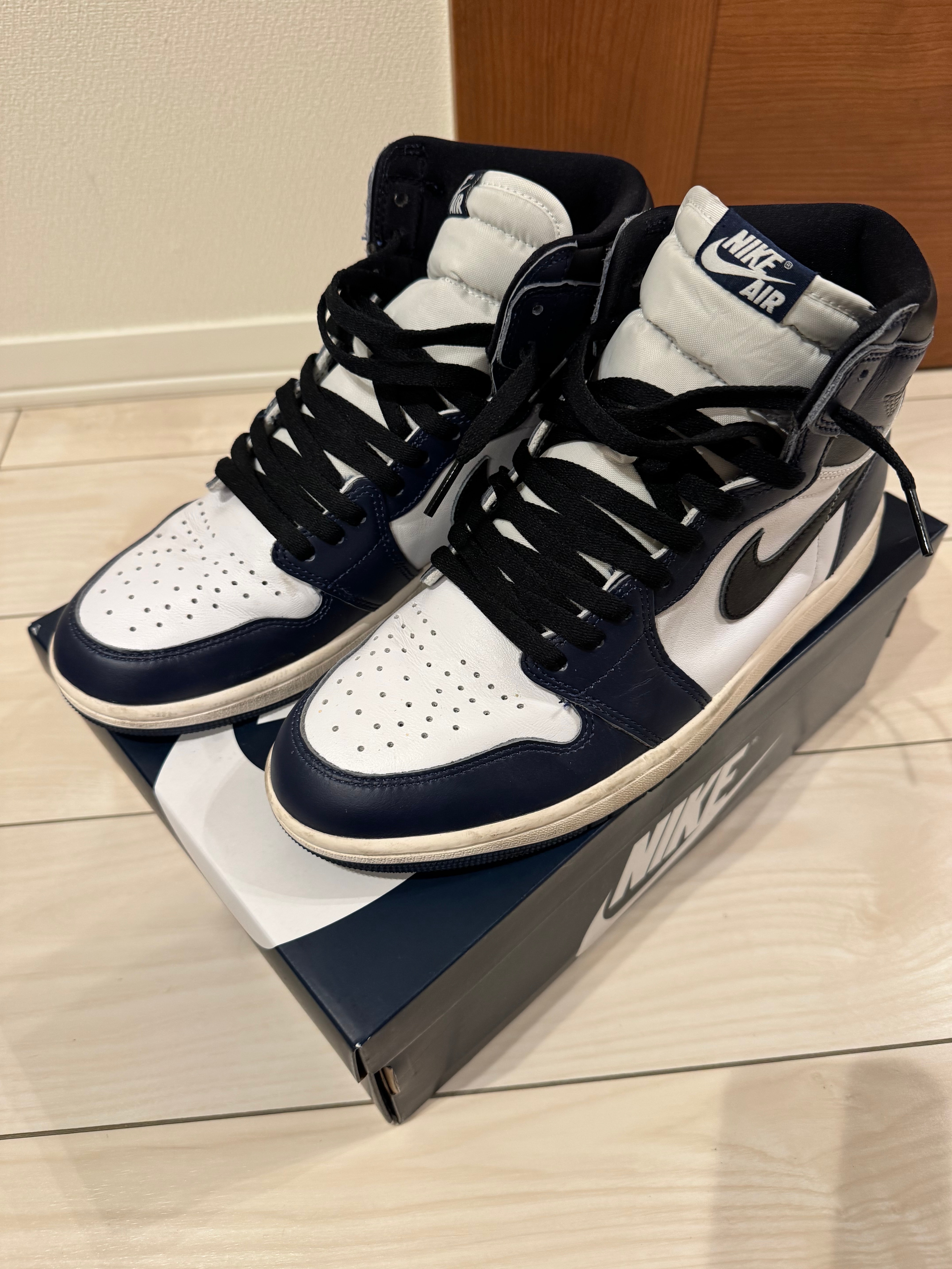 Nike Air Jordan 1 Retro High OG "Midnight Navy"
