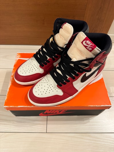 Nike Air Jordan 1 High OG "Lost & Found/Chicago"