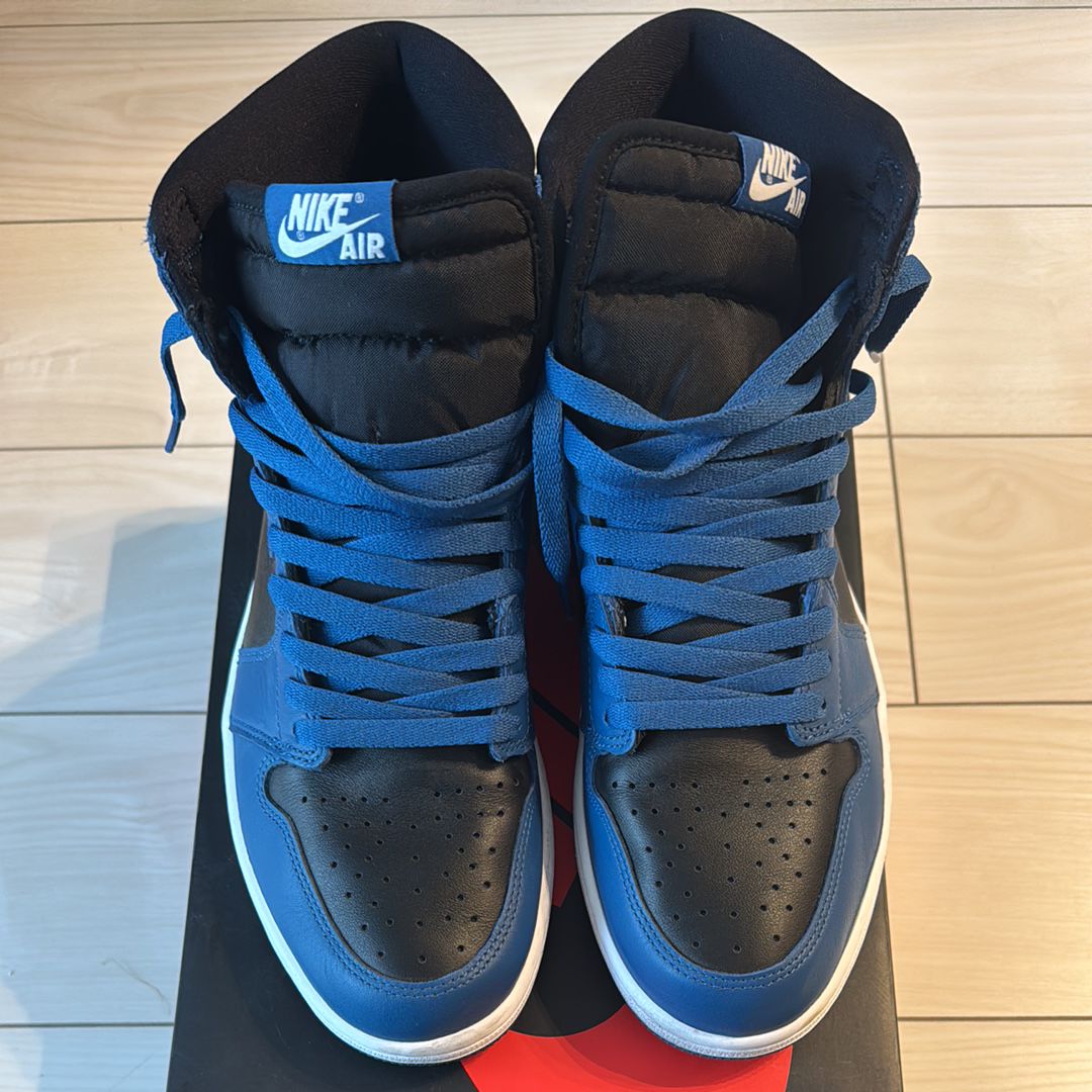Nike Air Jordan 1 Retro High OG "Dark Marina Blue"