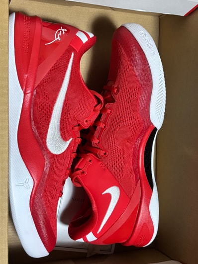 Nike Kobe 8 Protro "University Red"