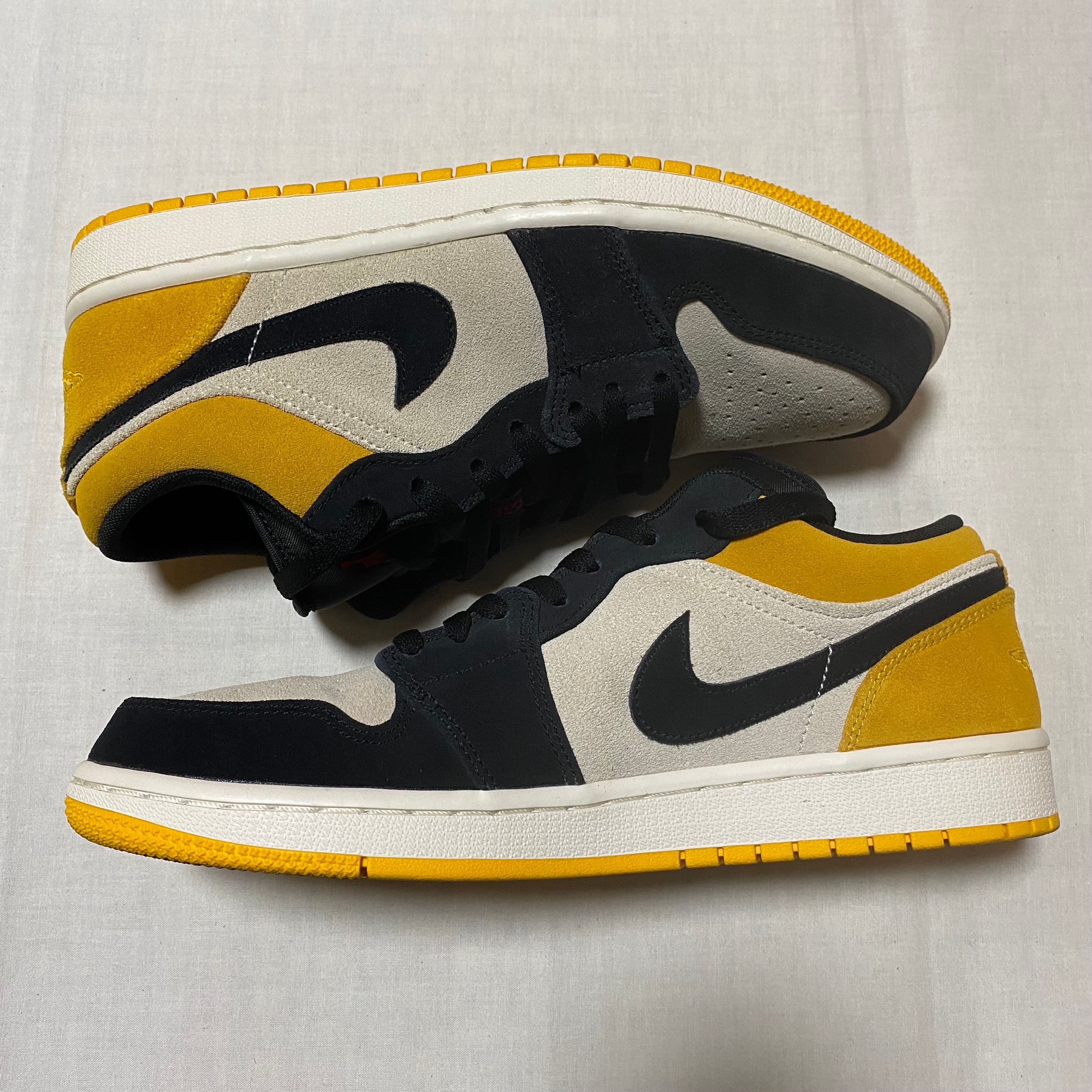 Nike Air Jordan 1 Low "Sail University Gold Black"