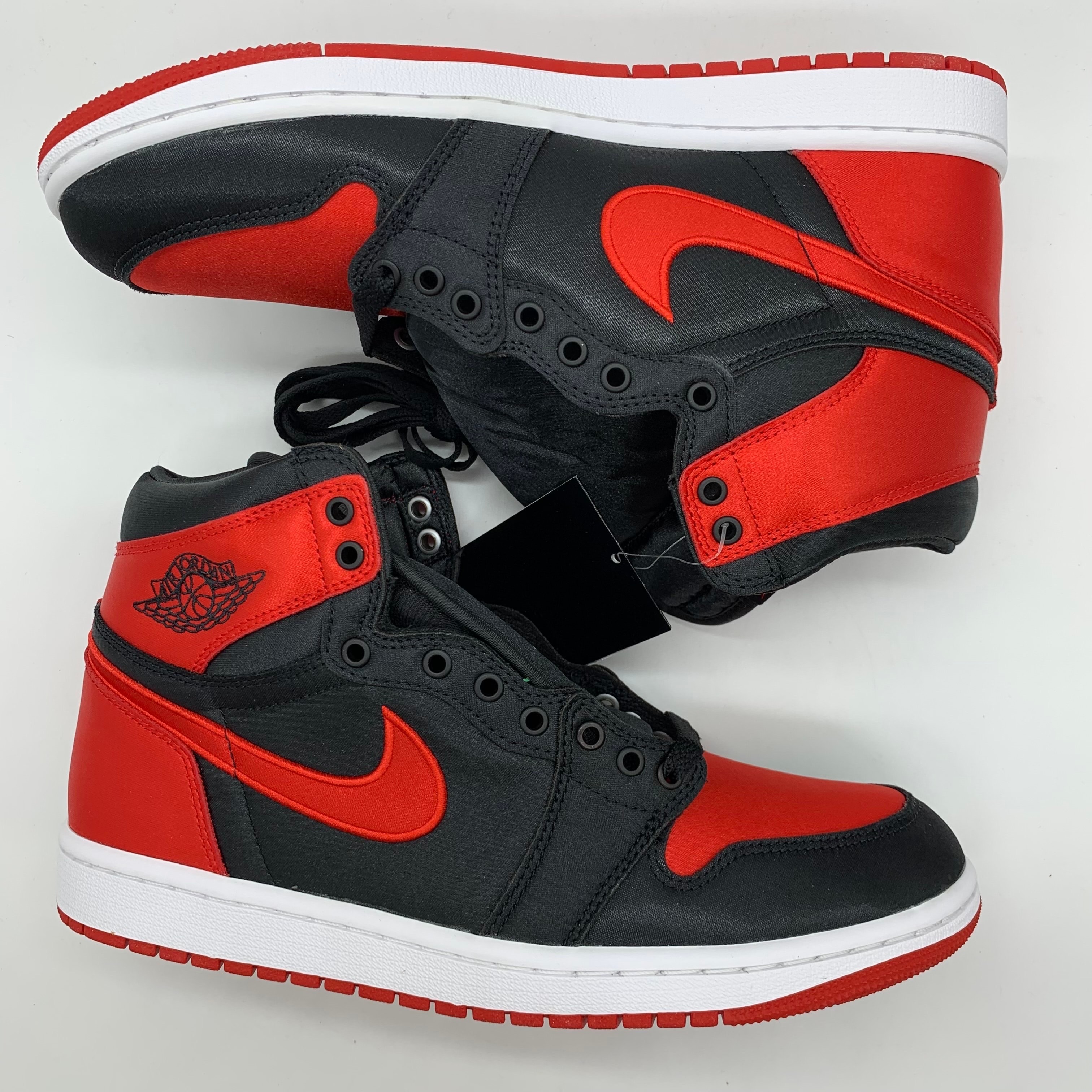 Nike Women's Air Jordan 1 Retro High OG "Satin Bred"