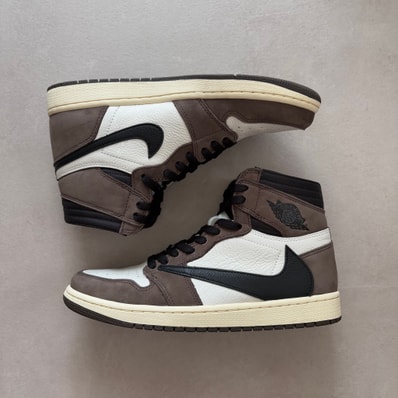 Travis Scott × Nike Air Jordan 1 Retro High OG TS SP "Sail/Dark Mocha"