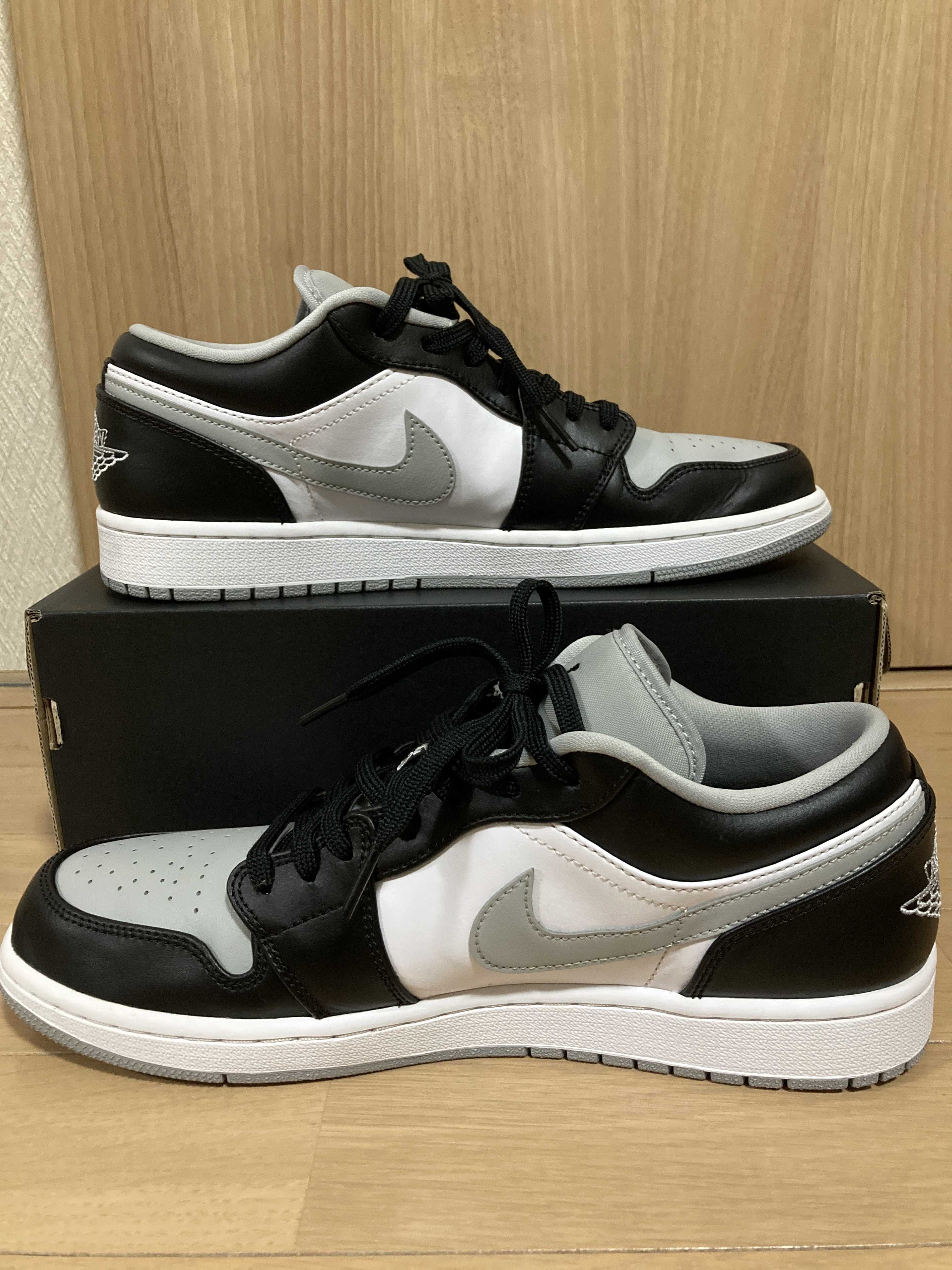 NIKE AIR JORDAN 1 LOW "BLACK/LIGHT SMOKE GREY"