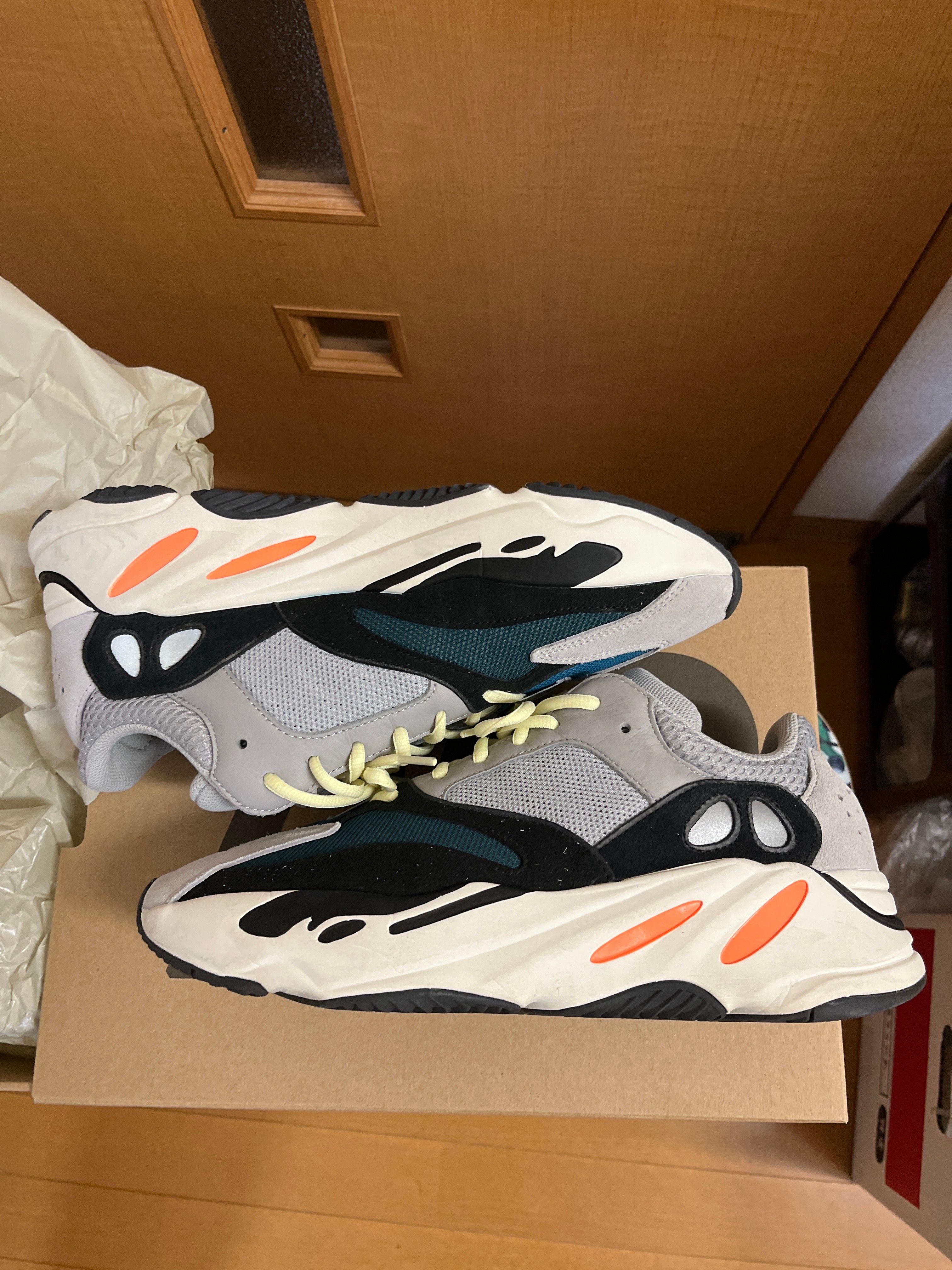 adidas YEEZY Boost 700 "Wave Runner"