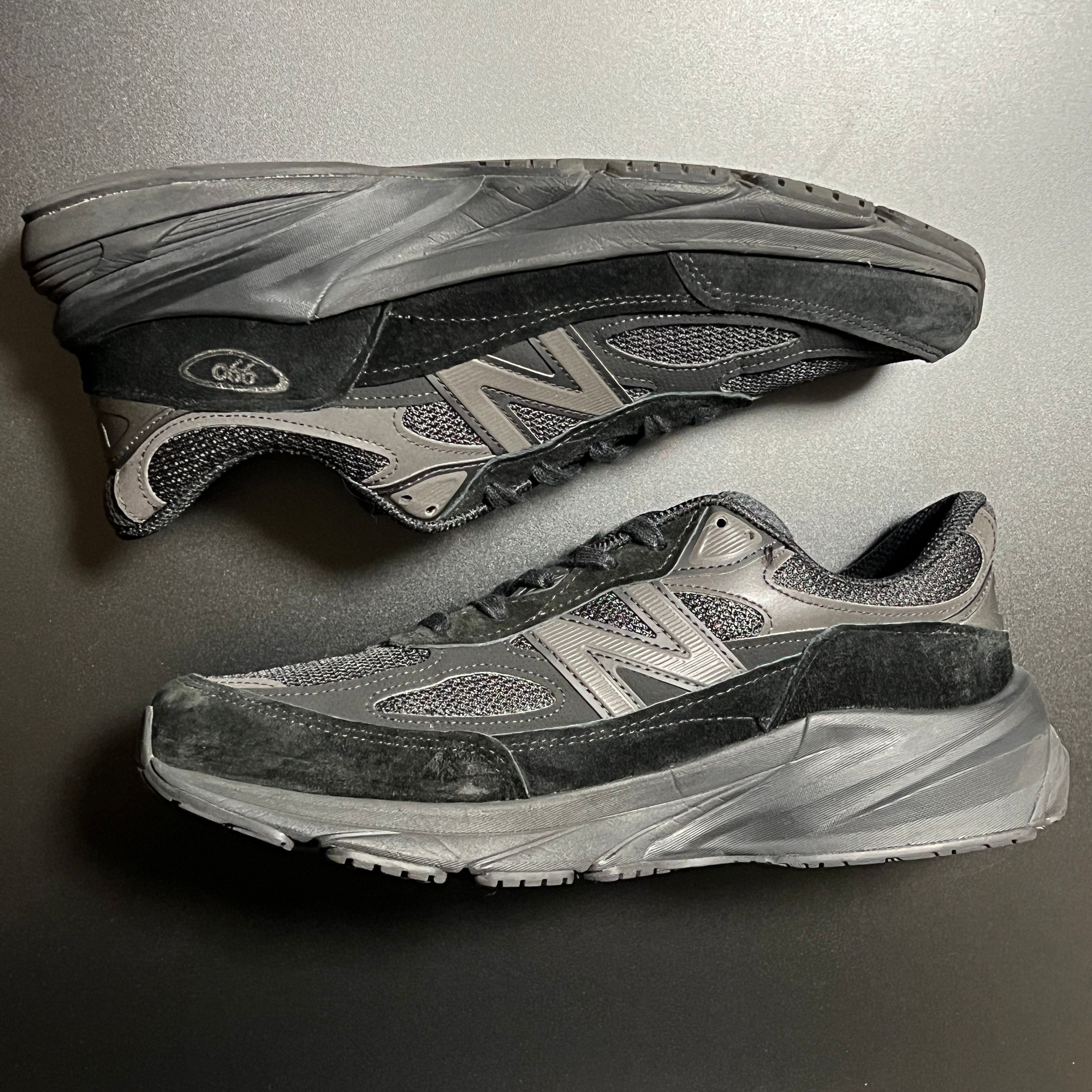 New Balance 990V6 "Triple Black"