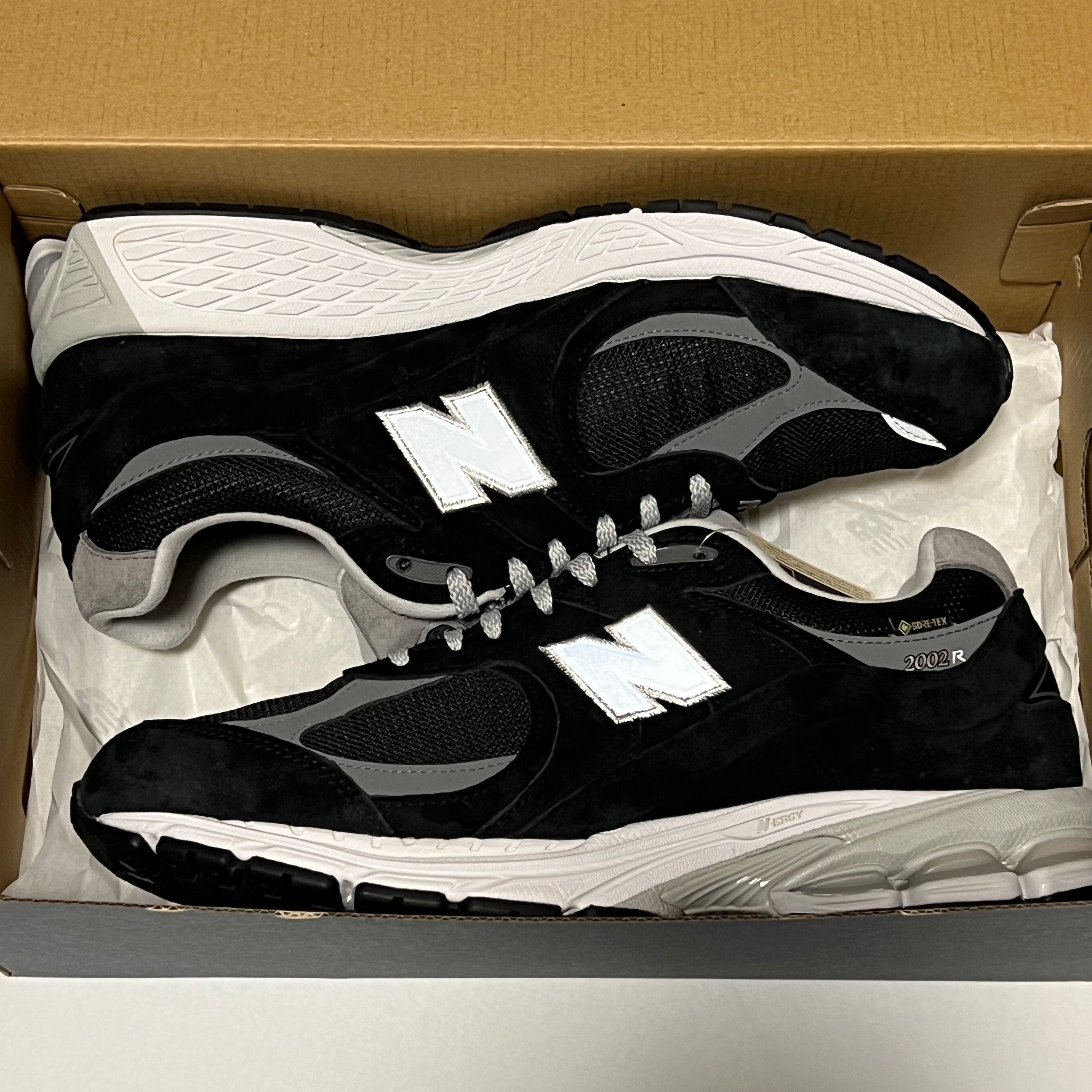 New Balance 2002R GORE-TEX "Black/Gray"