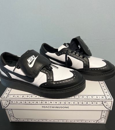 PEACEMINUSONE × Nike Kwondo 1 "Black and White" / G-DRAGON