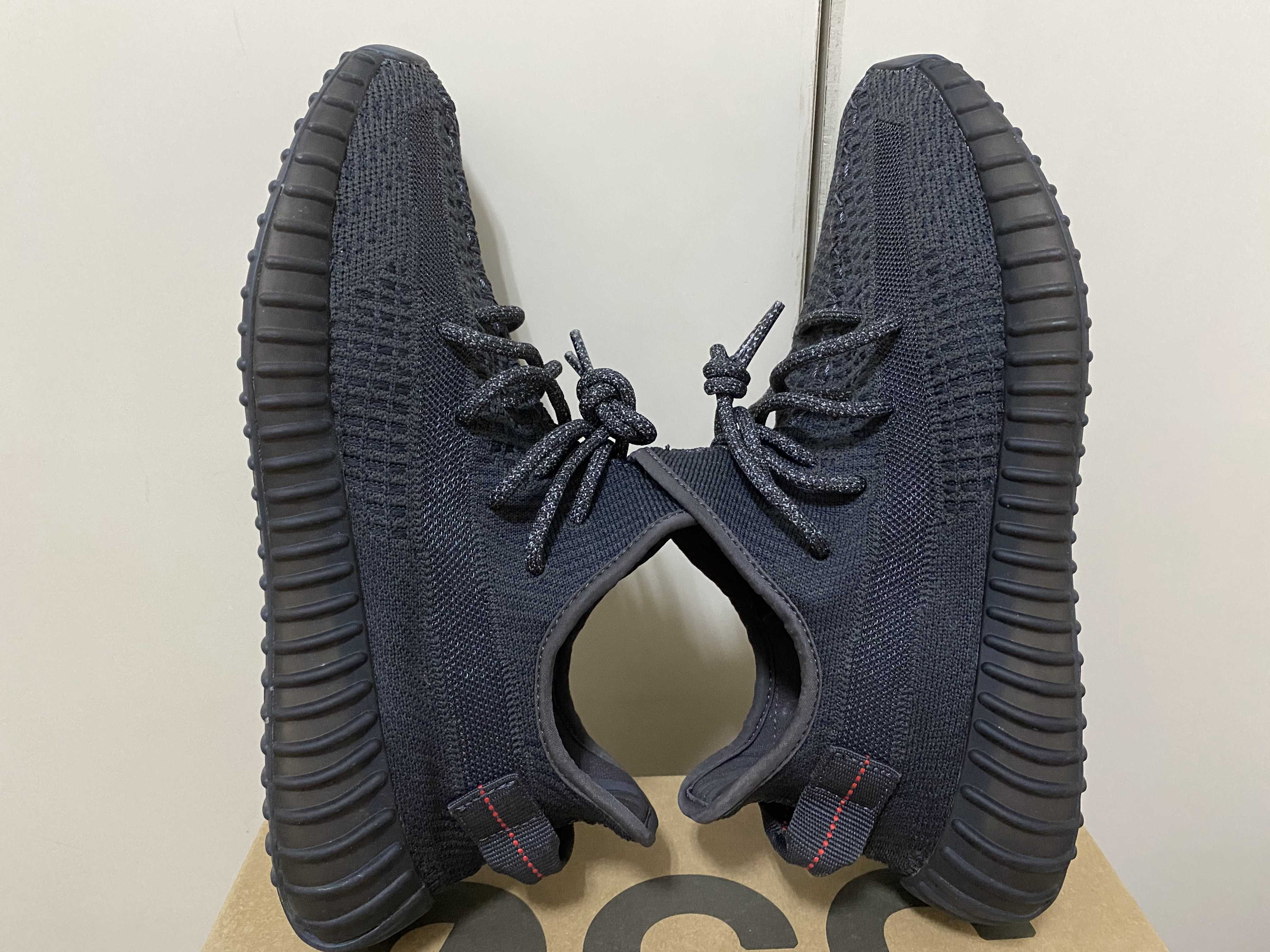 adidas YEEZY Boost 350 V2 "Black"