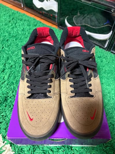 Ishod Wair × Nike SB "Light Olive"